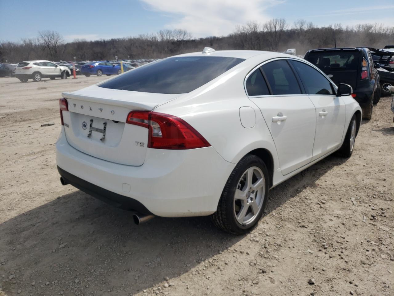 Photo 4 from auction – 2013 VOLVO S60 T5 with VIN YV1612FS0D2201915