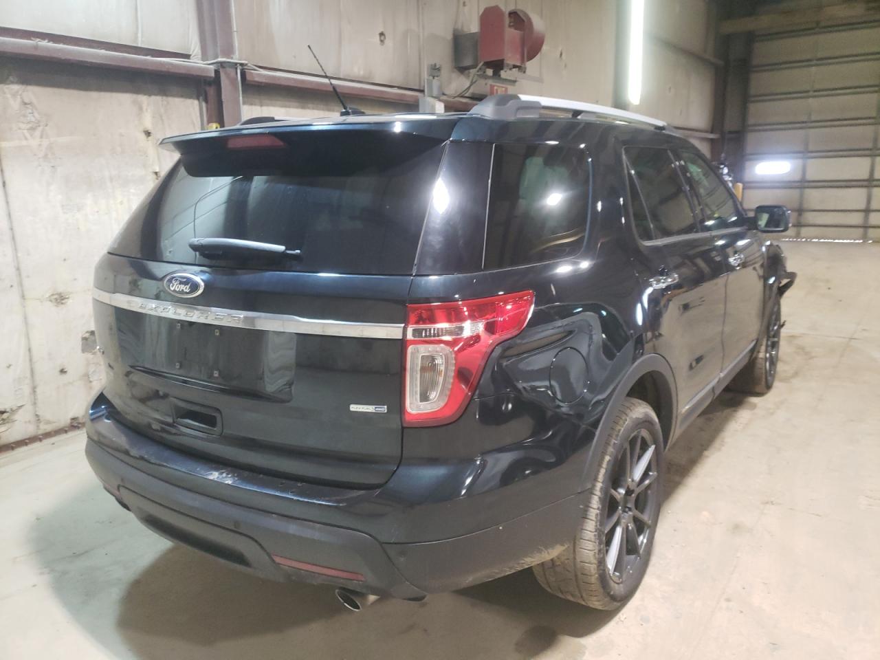 Photo 4 from auction – 2014 FORD EXPLORER X with VIN 1FM5K8D84EGC10951