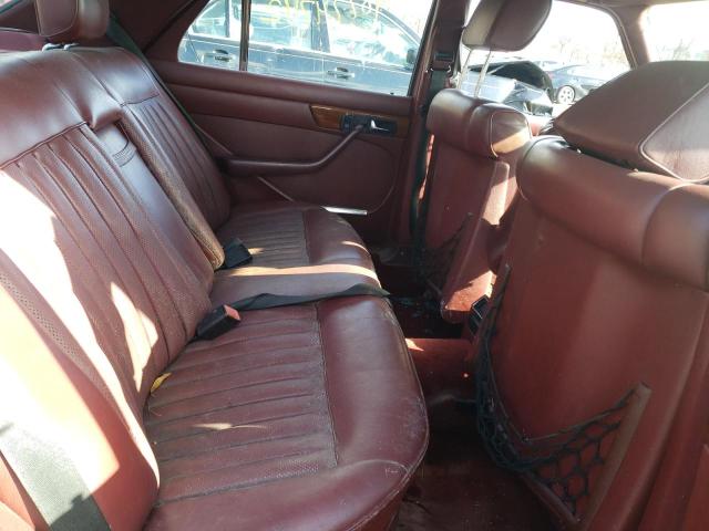 Photo 6 from auction – 1985 MERCEDES-BENZ 300-CLASS with VIN WDBCA32CXFA123700