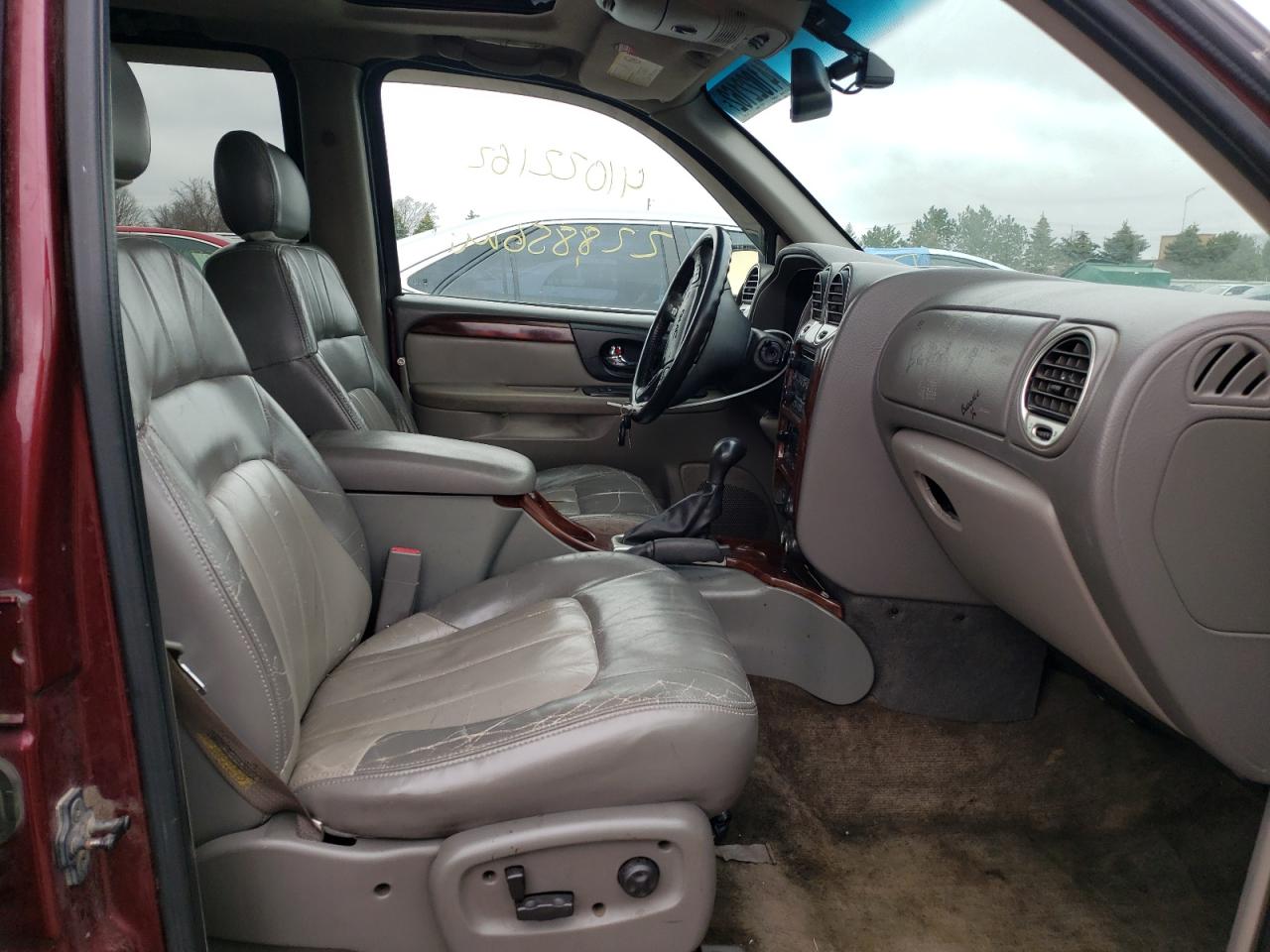 Photo 5 from auction – 2002 GMC ENVOY with VIN 1GKDT13S122297187