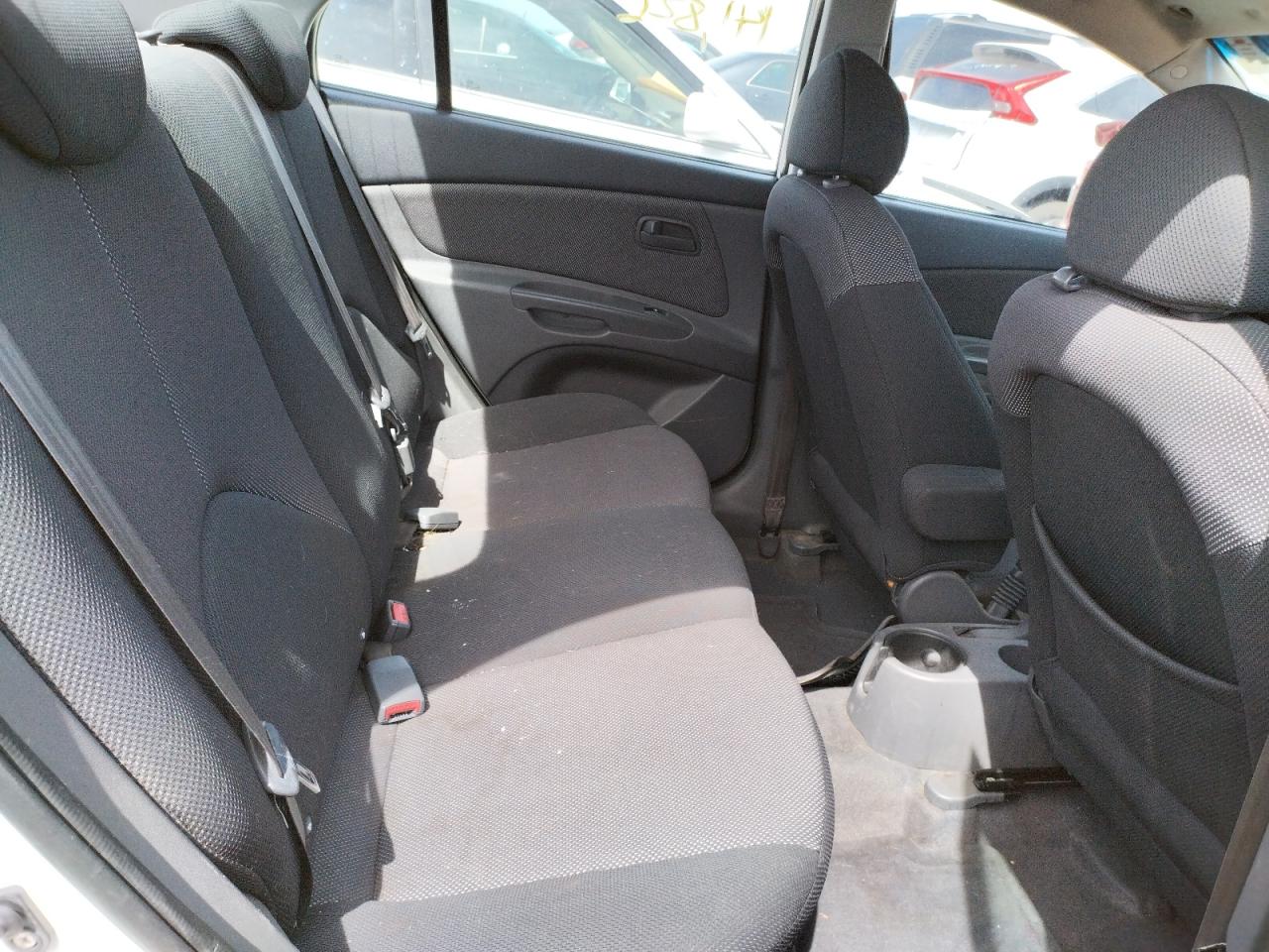 Photo 6 from auction – 2007 KIA RIO BASE with VIN KNADE123976208589