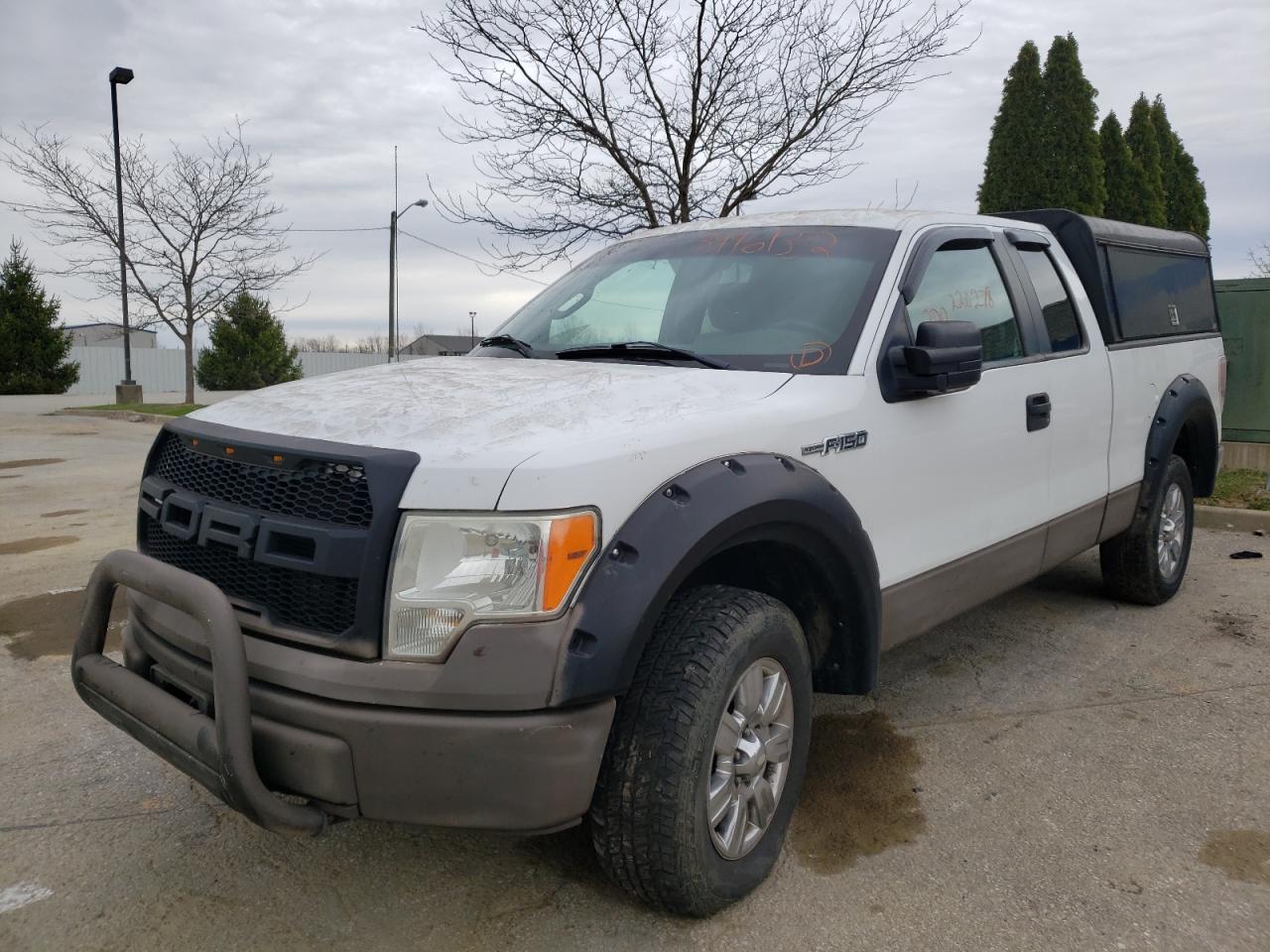 Photo 2 from auction – 2010 FORD F150 SUPER with VIN 1FTFX1EV5AFC17199