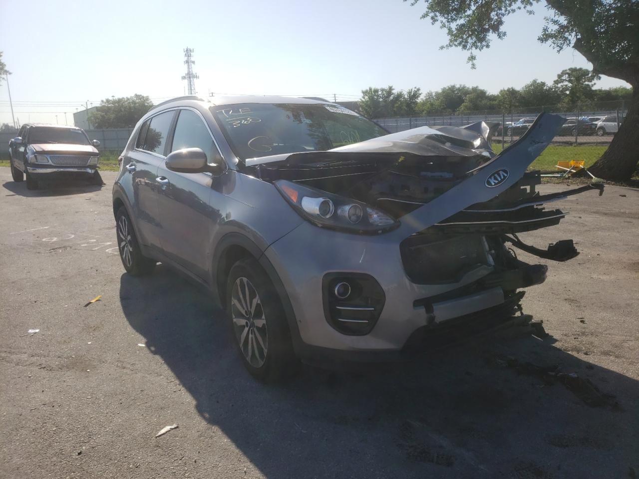 KIA SPORTAGE E 2017 with VIN KNDPN3AC0H7214130 - Photo from auction
