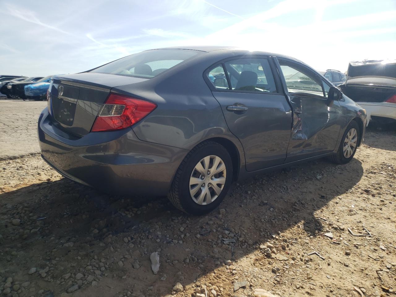 صورة رقم 4 من المزاد - 2012 HONDA CIVIC LX مع VIN 19XFB2F5XCE372136