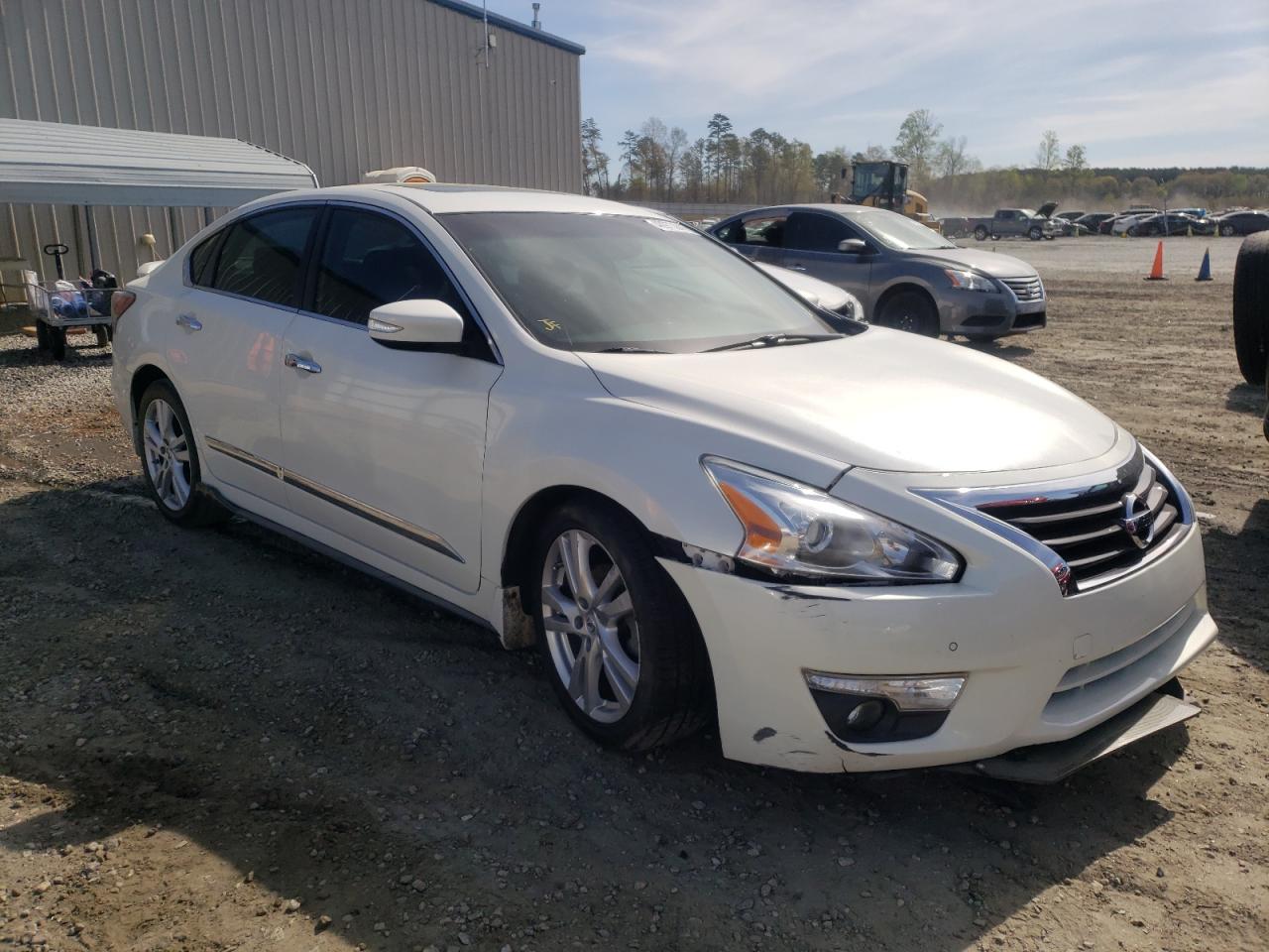 NISSAN ALTIMA 3.5 2015 with VIN 1N4BL3AP4FC242221 - Photo from auction