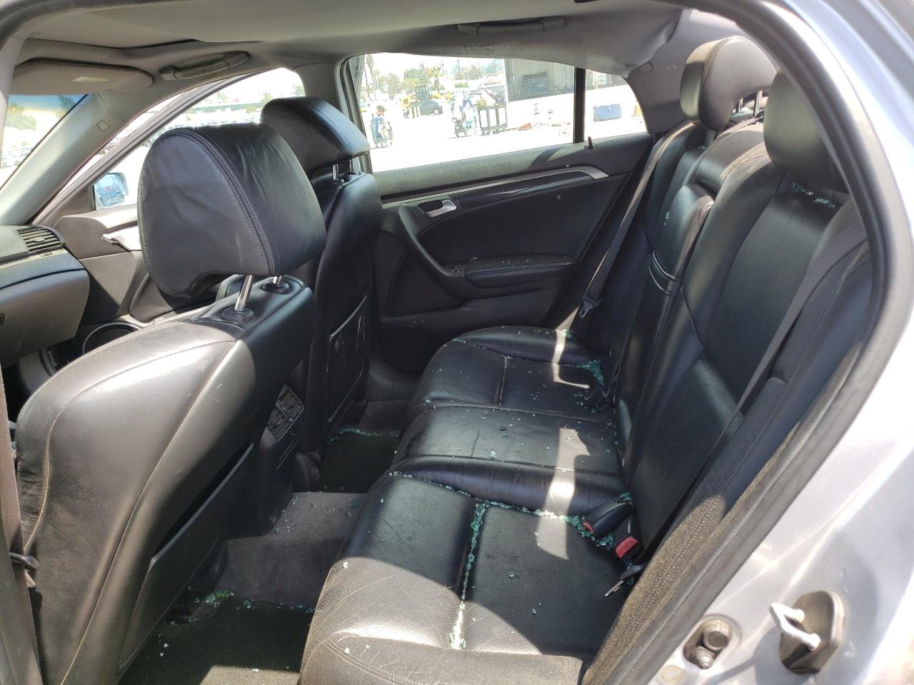 Photo 6 from auction – 2004 ACURA TL with VIN 19UUA66244A019324