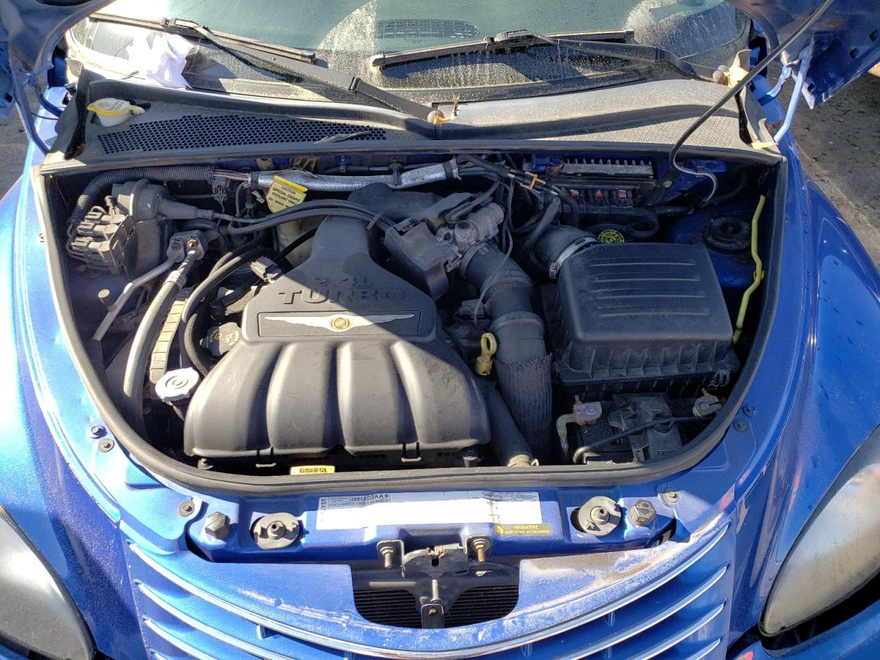 Photo 7 from auction – 2005 CHRYSLER PT CRUISER with VIN 3C3AY75S05T628414