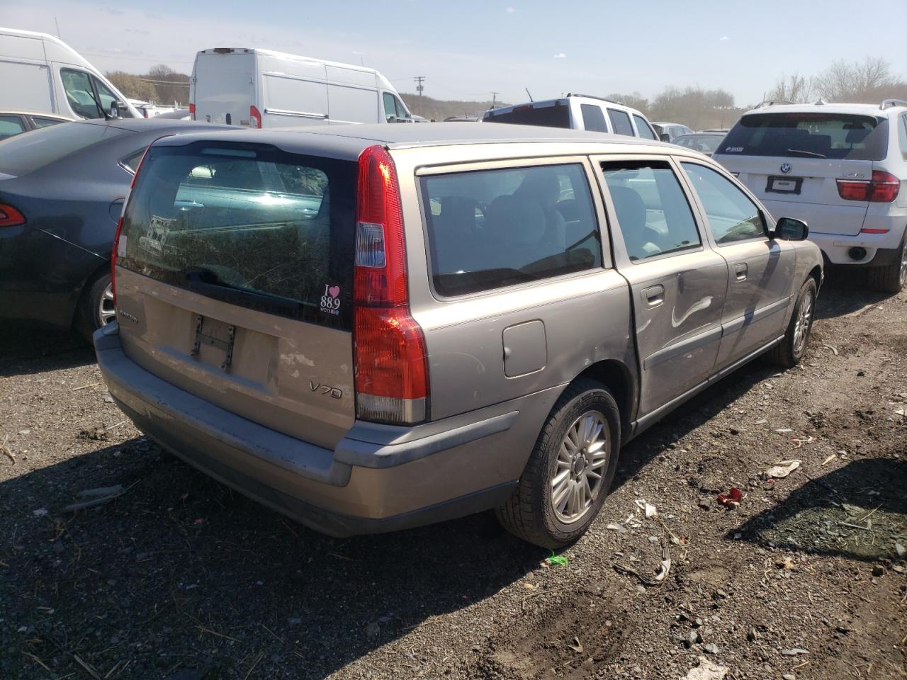 Photo 4 from auction – 2004 VOLVO V70 with VIN YV1SW64A342446404