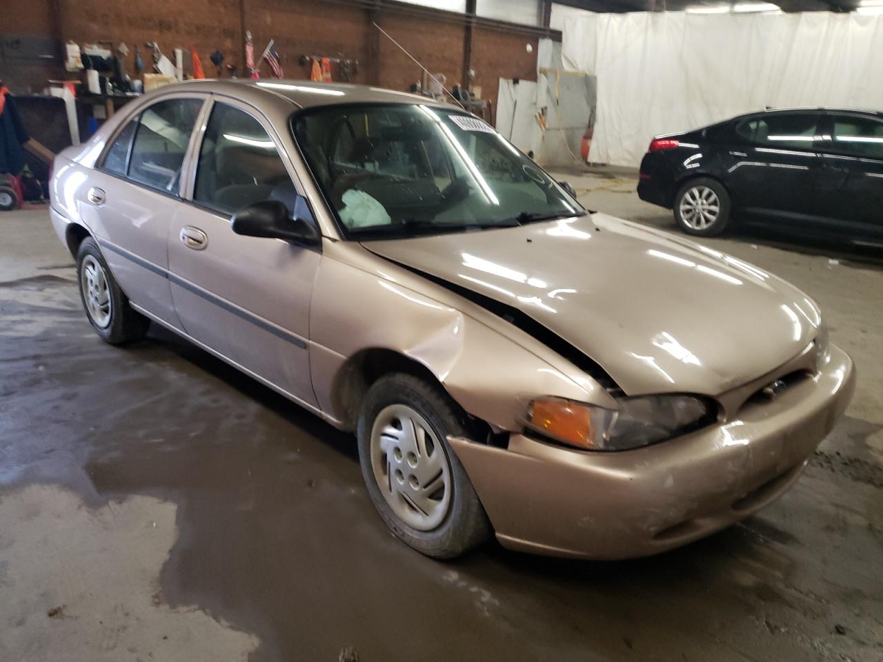 Photo 1 from auction – 1999 FORD ESCORT with VIN 1FAFP10P3XW204099