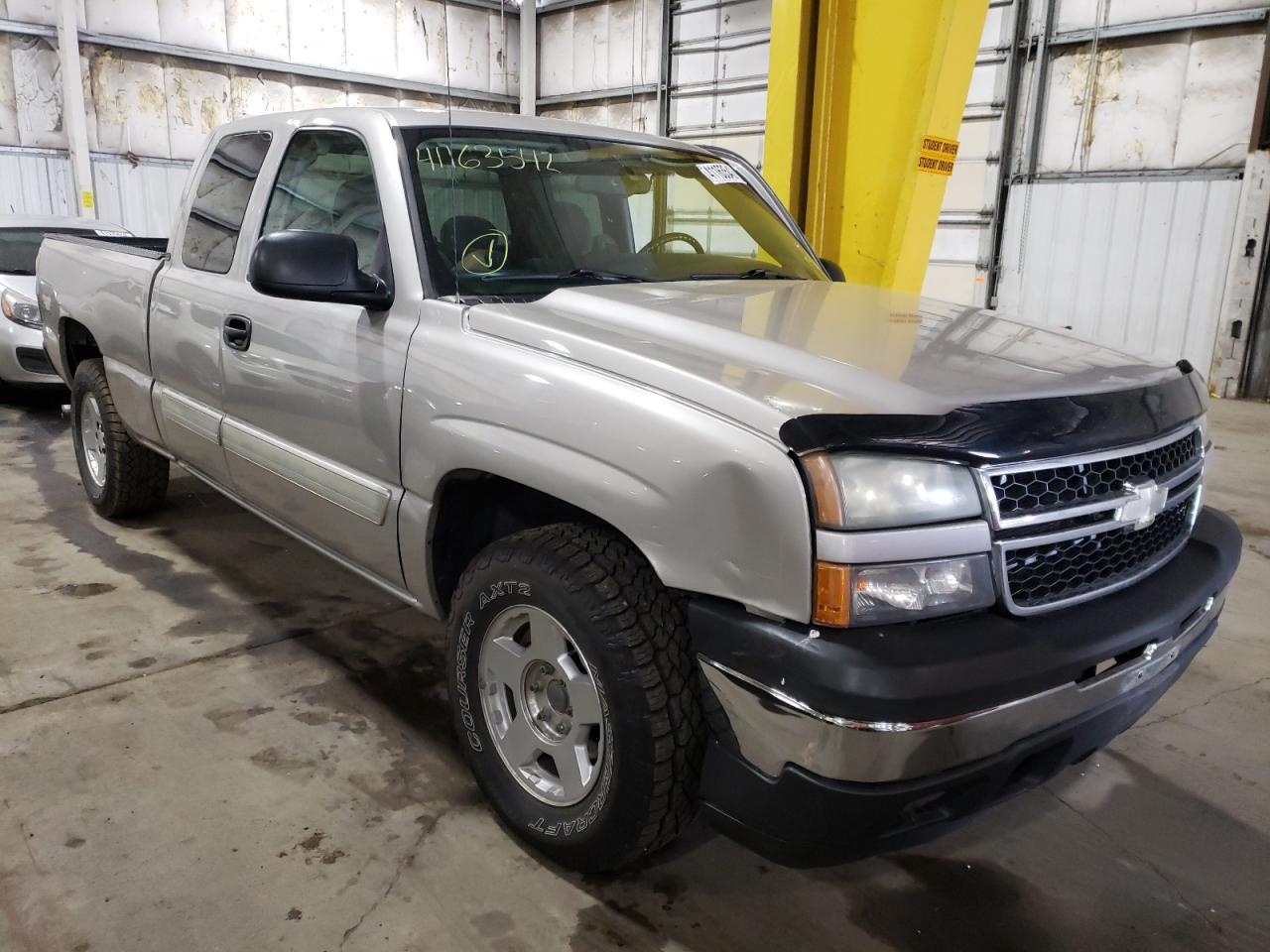 Photo 1 from auction – 2007 CHEVROLET SILVERADO with VIN 1GCEK19V97Z152594
