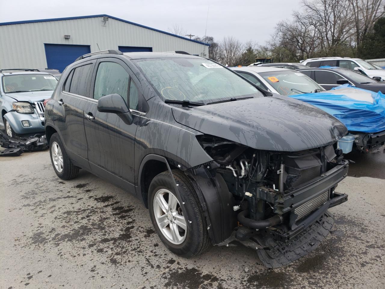 CHEVROLET TRAX 1LT 2018 with VIN 3GNCJPSB1JL306525 - Photo from auction