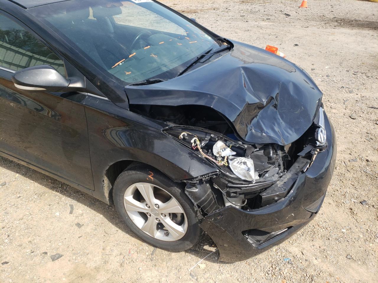 Photo 9 from auction – 2016 HYUNDAI ELANTRA SE with VIN 5NPDH4AE0GH675744