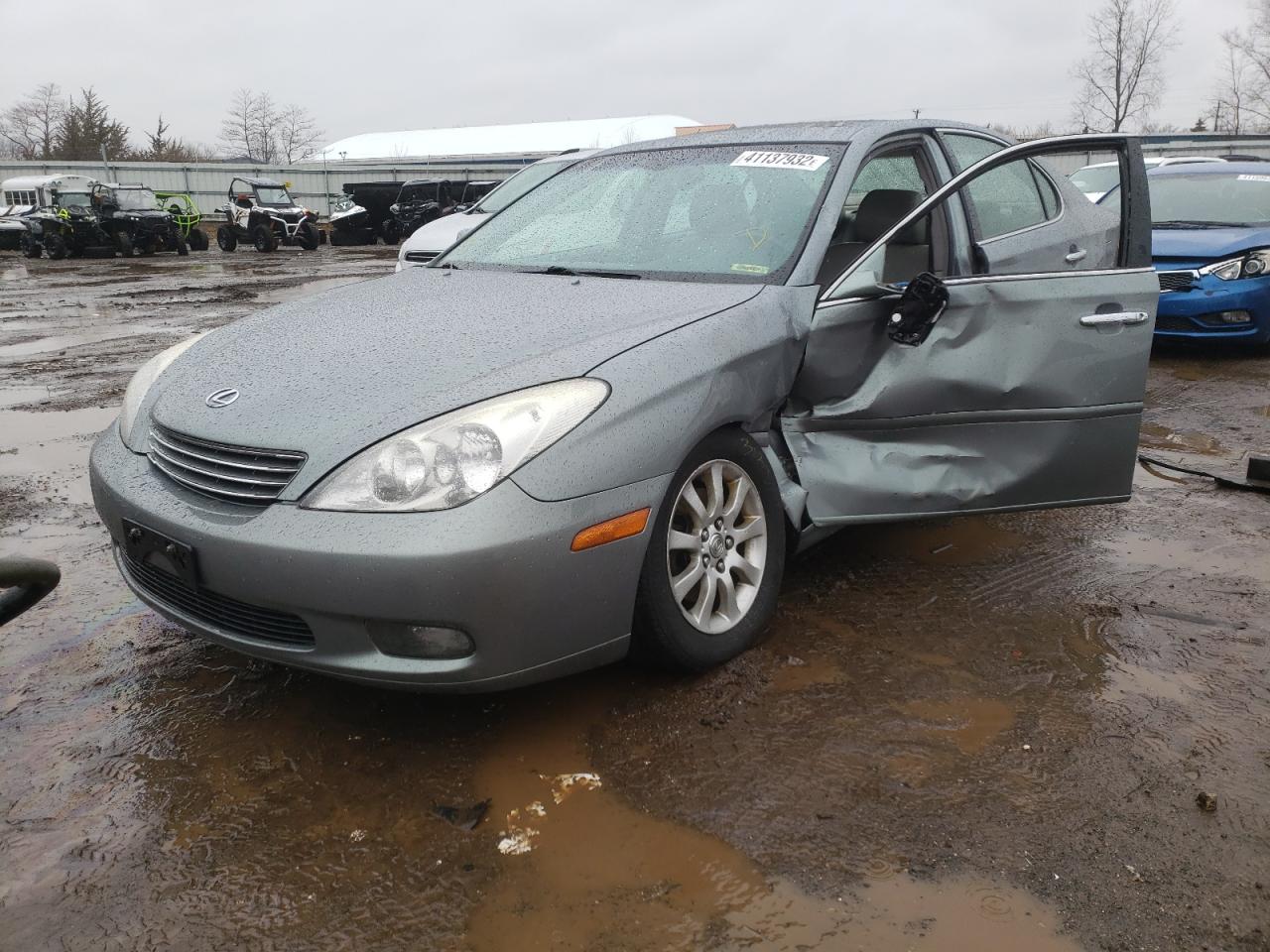 Photo 2 from auction – 2002 LEXUS ES 300 with VIN JTHBF30G320071796
