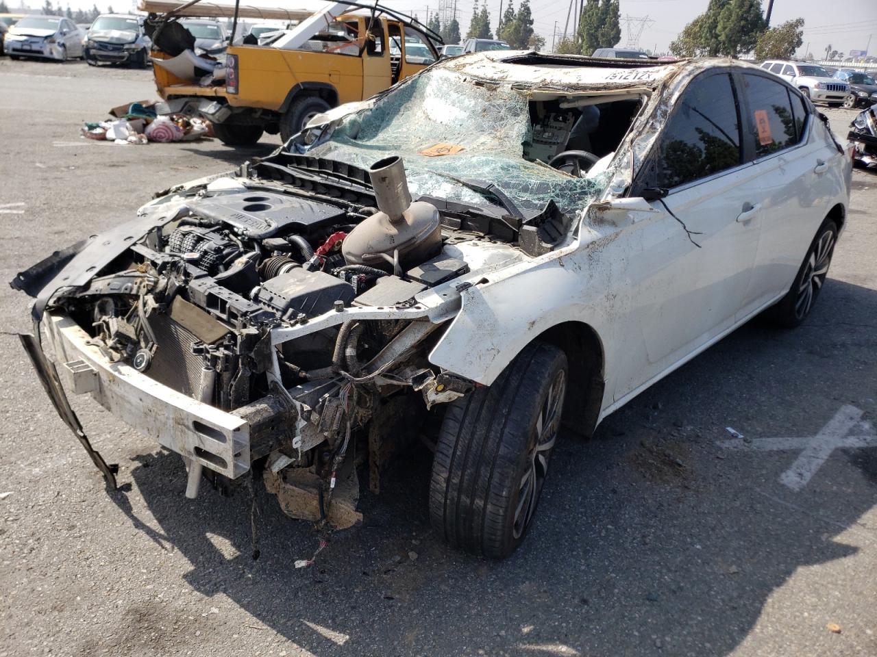 Photo 2 from auction – 2020 NISSAN ALTIMA SR with VIN 1N4BL4CV9LN310059