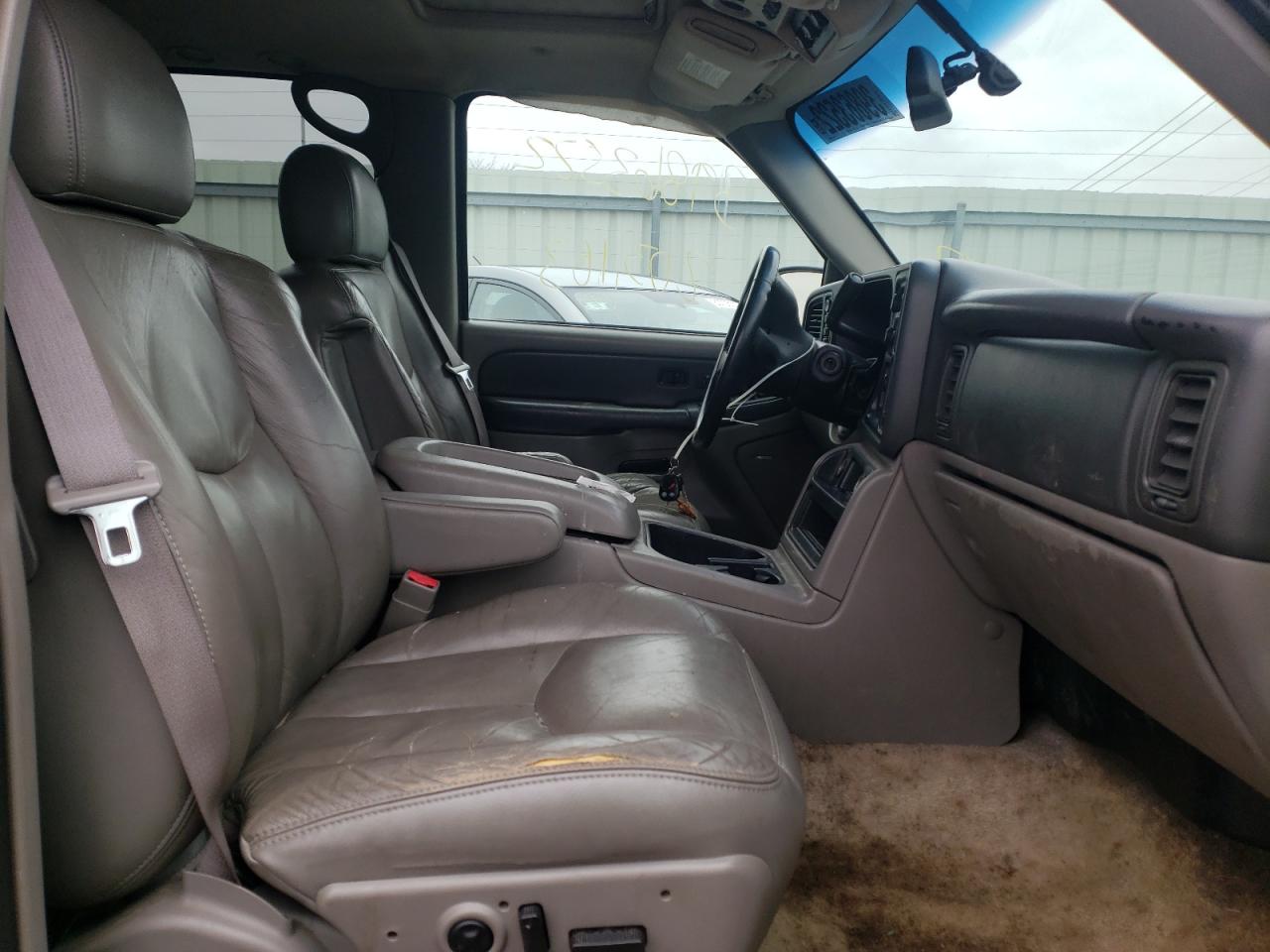 Photo 5 from auction – 2003 GMC YUKON with VIN 1GKEK13Z03J299072