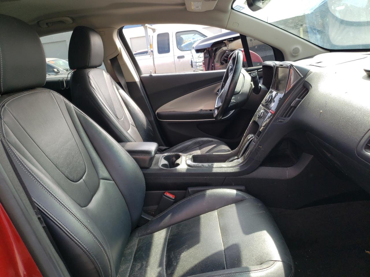 Photo 5 from auction – 2014 CHEVROLET VOLT with VIN 1G1RH6E45EU156736