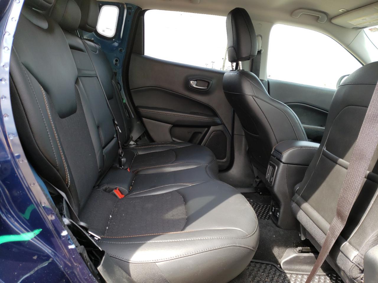 Zdjęcie 6 z aukcji – 2019 JEEP COMPASS LA z VIN 3C4NJDBBXKT641381