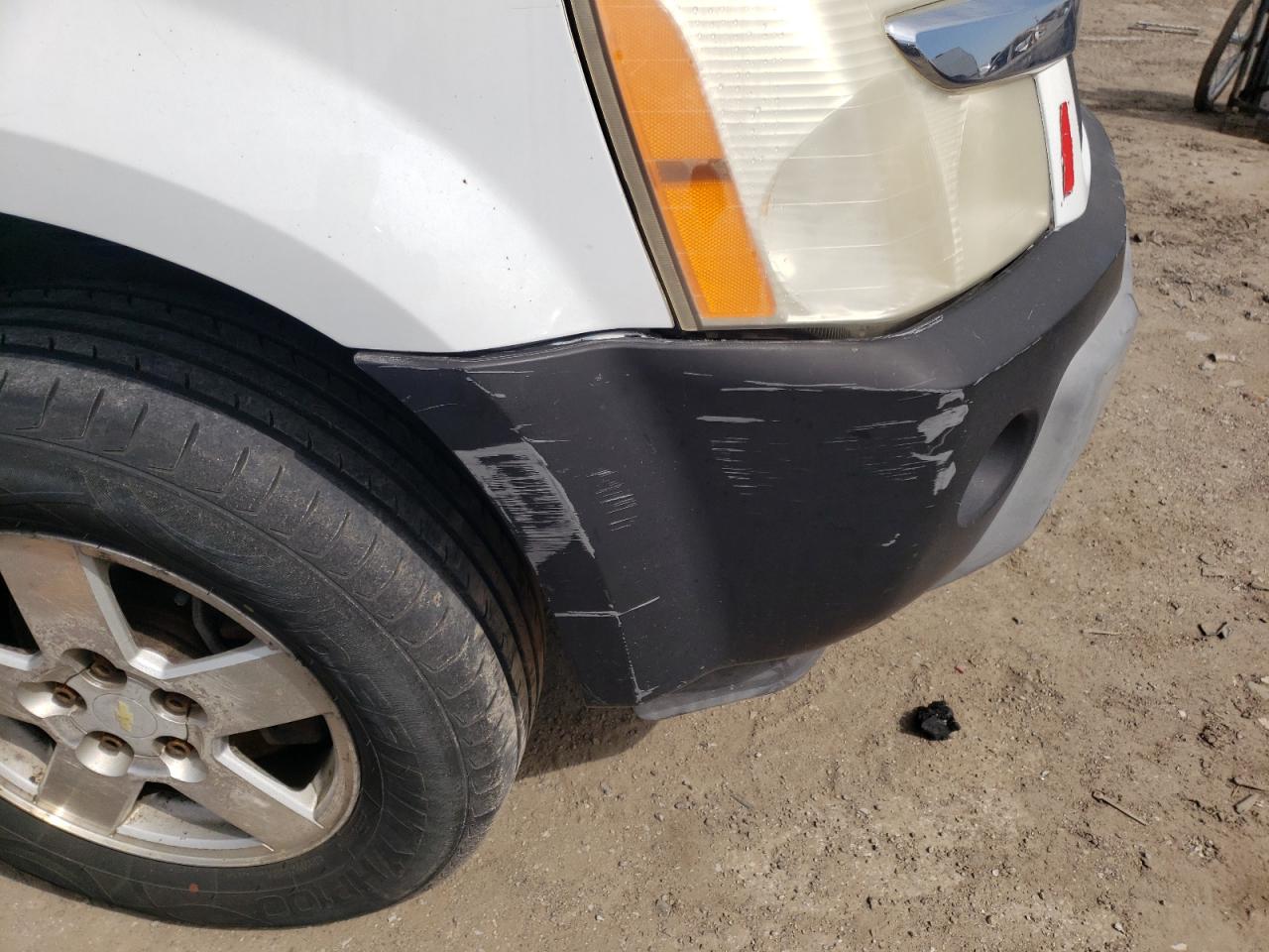 Photo 10 from auction – 2005 CHEVROLET EQUINOX LS with VIN 2CNDL13F156073158