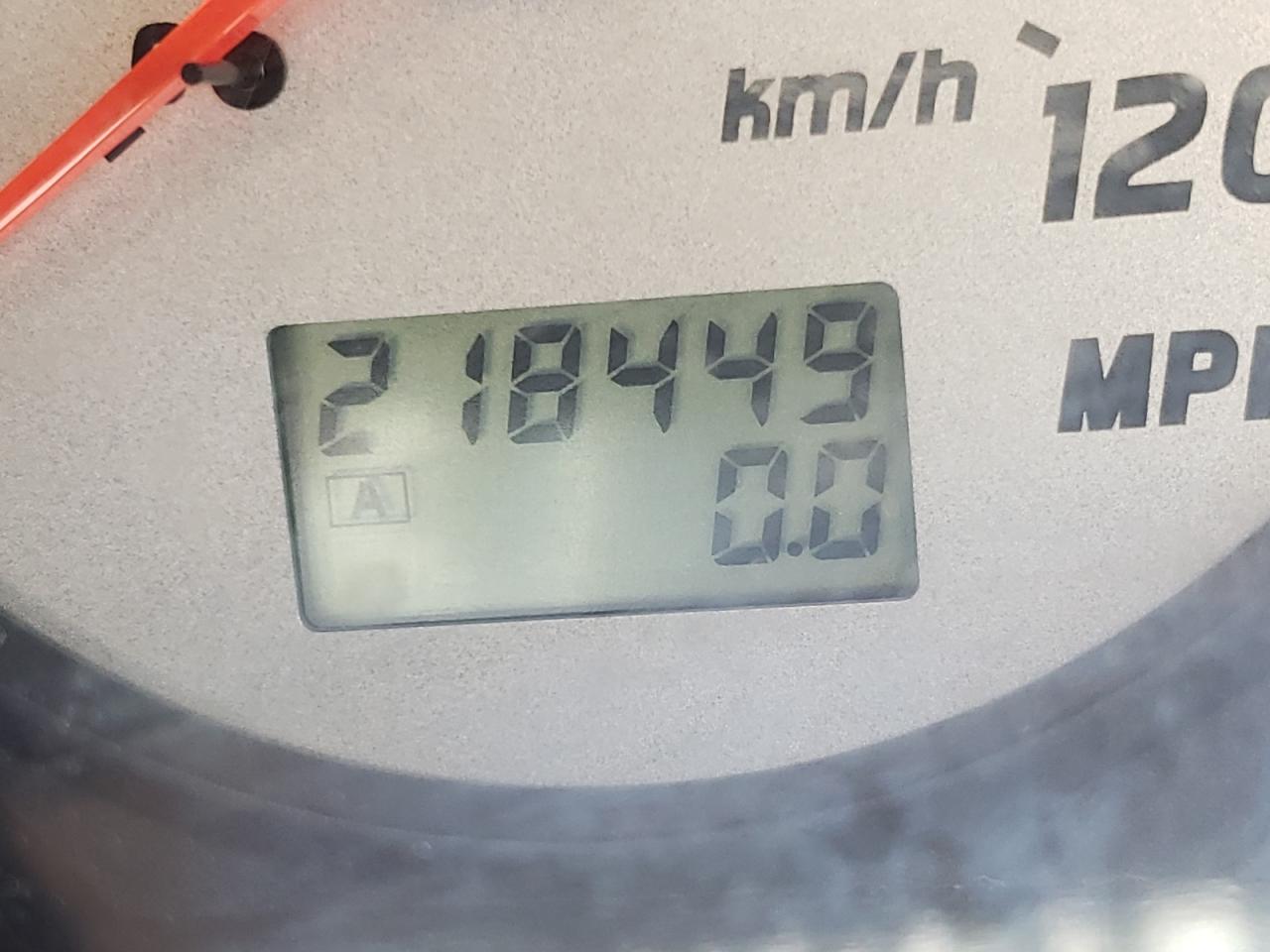 Photo 8 from auction – 2002 NISSAN PATHFINDER with VIN JN8DR09X72W656126