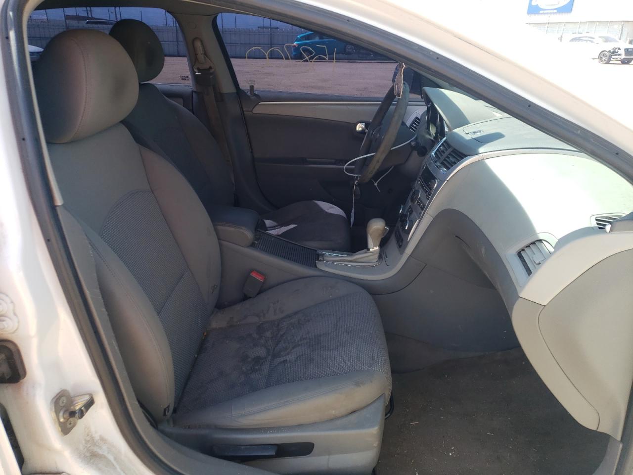Photo 5 from auction – 2011 CHEVROLET MALIBU with VIN 1G1ZA5EU1BF339310