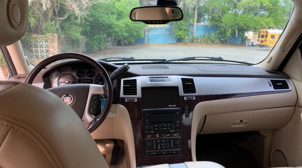 Photo 9 from auction – 2007 CADILLAC ESCALADE E with VIN 1GYFK66817R333277