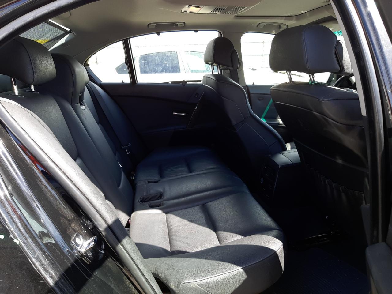 Photo 6 from auction – 2007 BMW 530 I with VIN WBANE73527CM49631