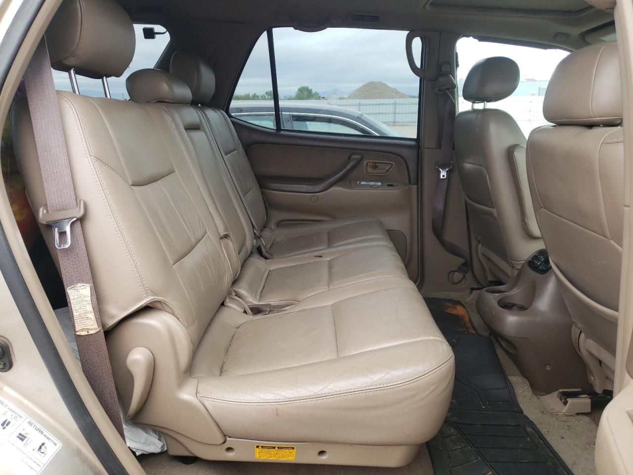 Photo 6 from auction – 2002 TOYOTA SEQUOIA SR with VIN 5TDBT44A32S073731