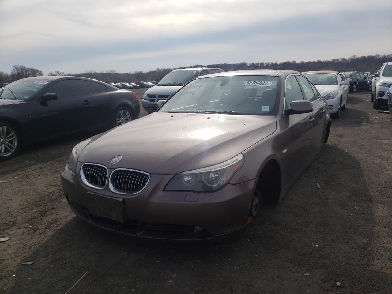 Photo 2 from auction – 2007 BMW 525 I with VIN WBANE53597CY05609