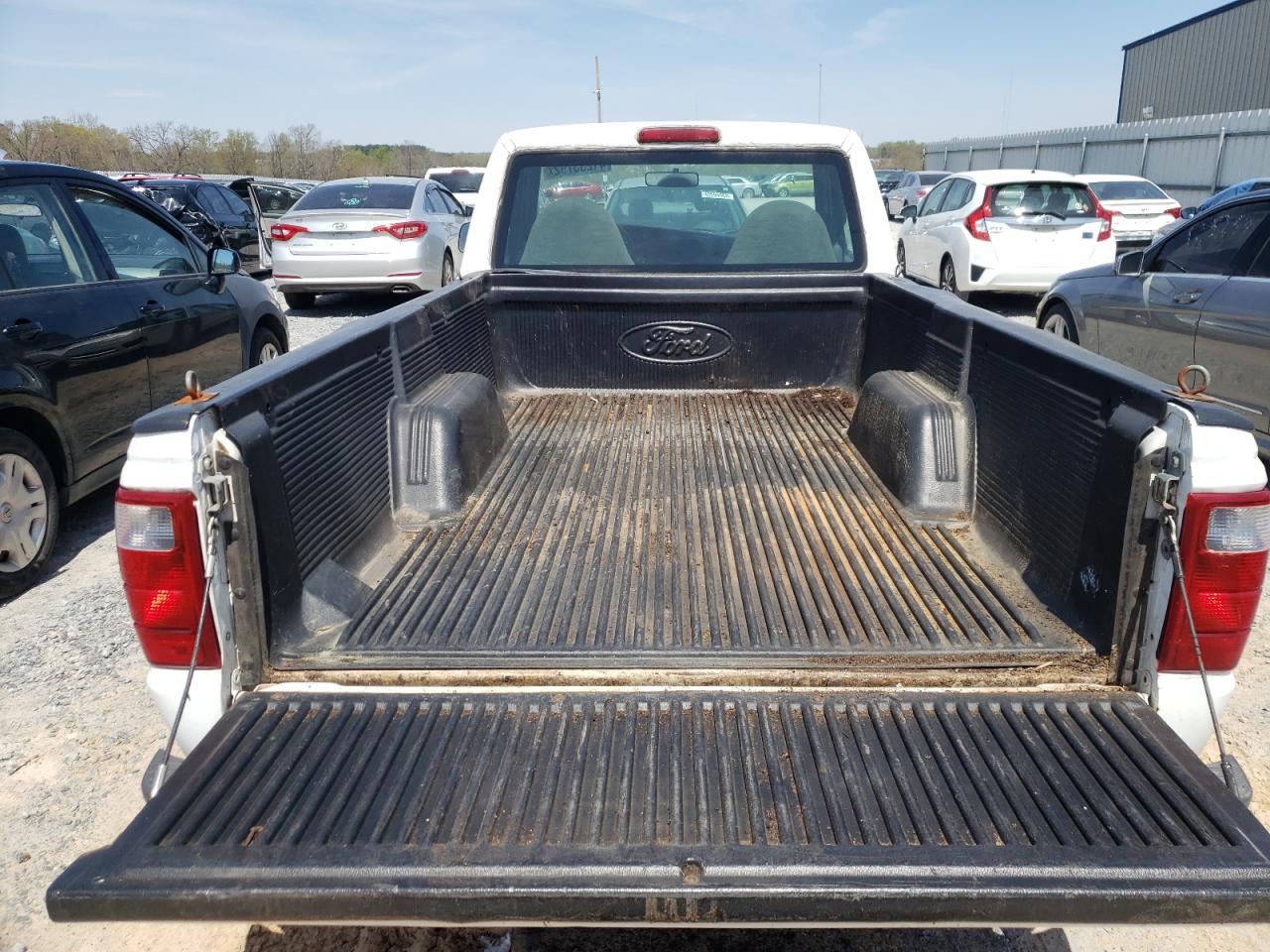Photo 6 from auction – 2002 FORD RANGER with VIN 1FTYR10U92TA52262