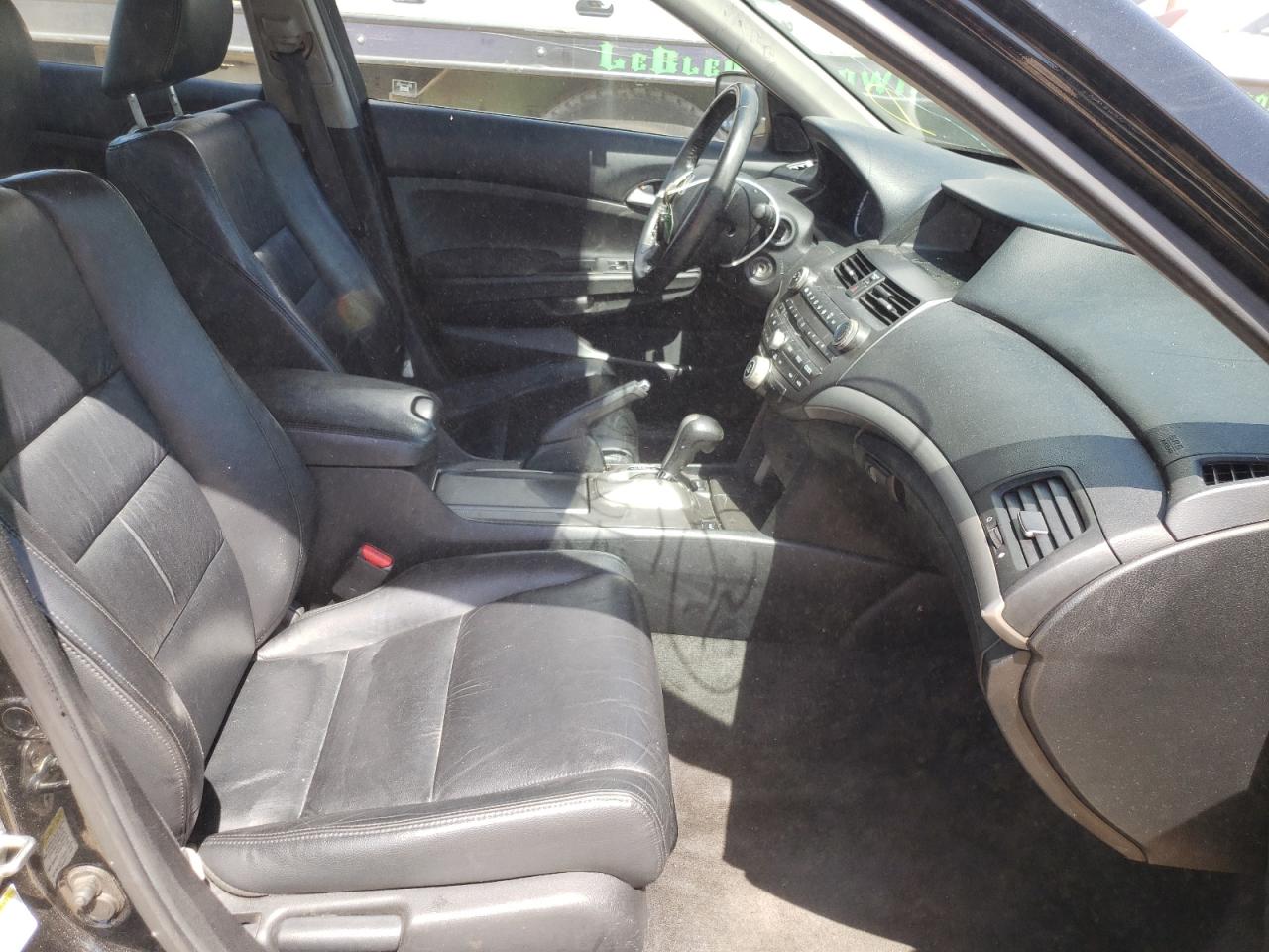 Photo 5 from auction – 2011 HONDA ACCORD SE with VIN 1HGCP2F61BA109422