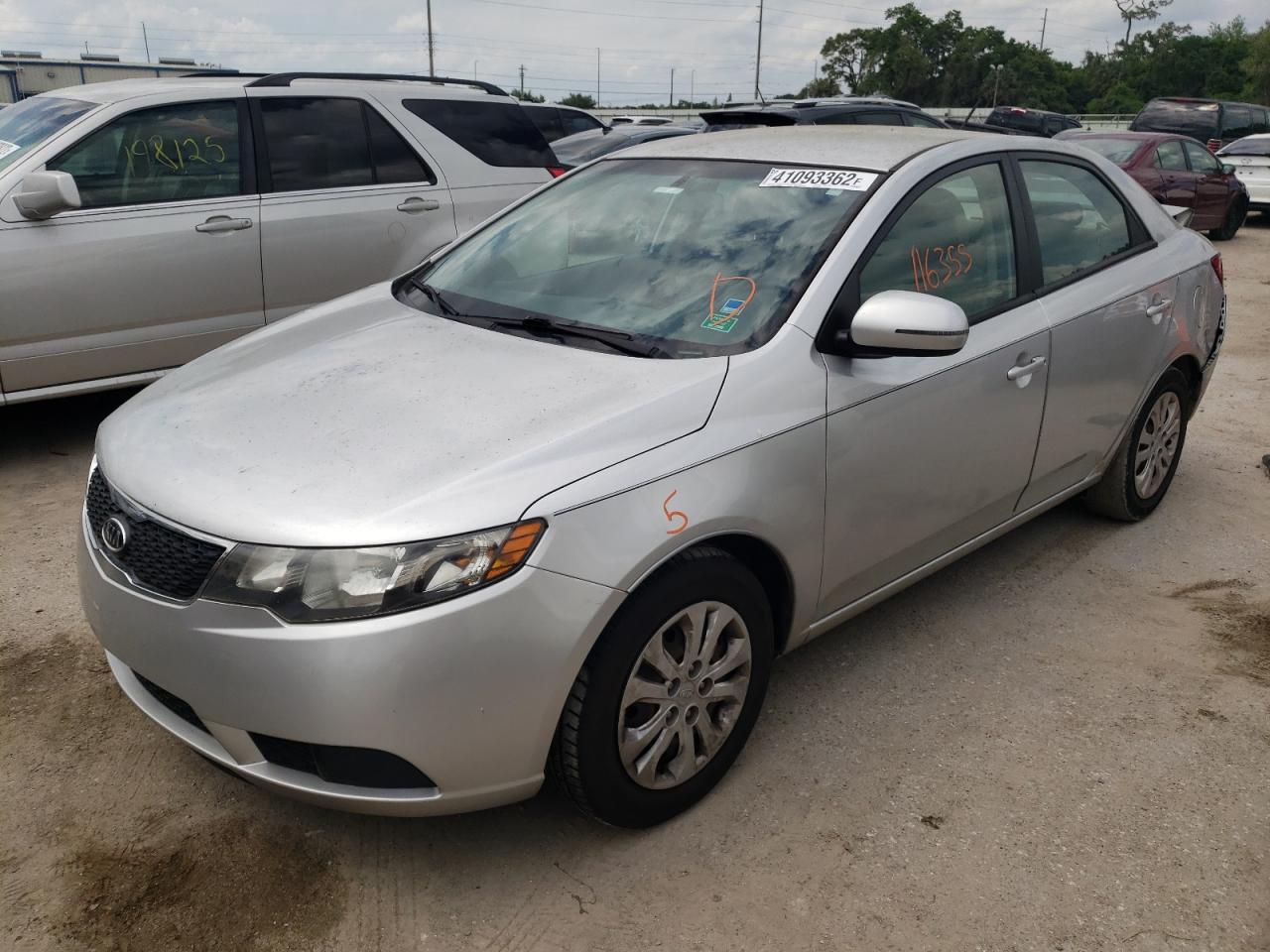 Photo 2 from auction – 2012 KIA FORTE EX with VIN KNAFU4A2XC5486343