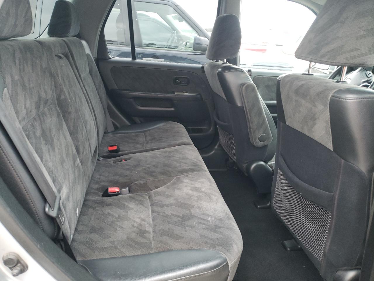 Photo 6 from auction – 2002 HONDA CR-V EX with VIN JHLRD78852C007514
