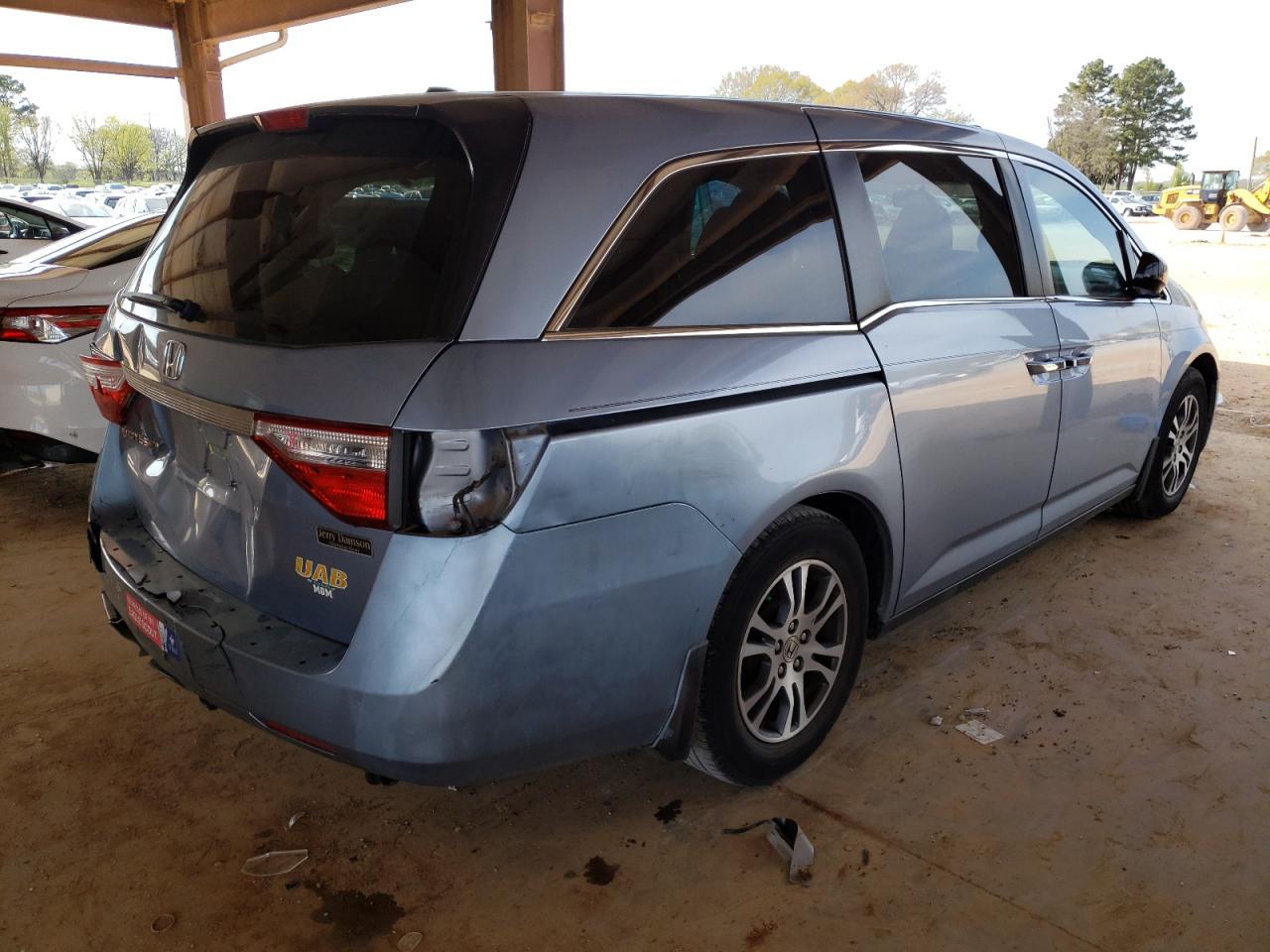 Photo 4 from auction – 2013 HONDA ODYSSEY with VIN 5FNRL5H62DB069414