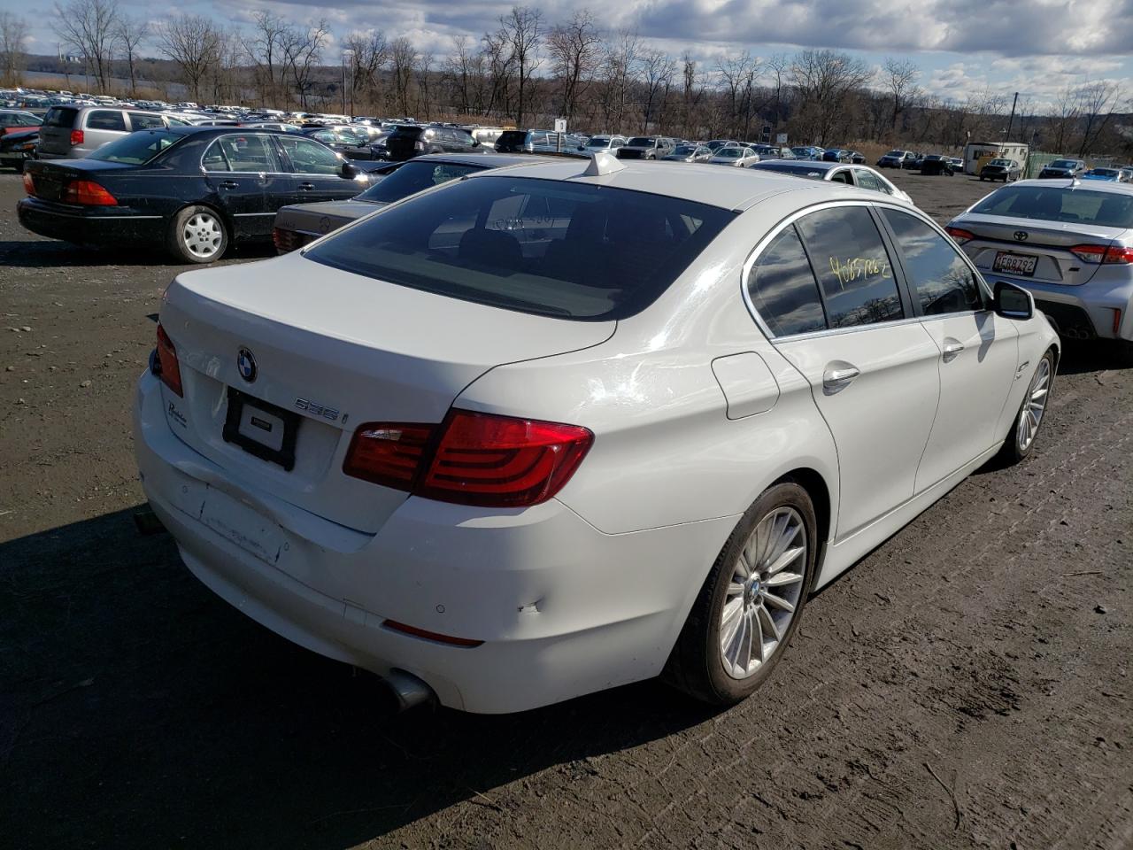 Фото 4 с аукциона – 2011 BMW 535 XI с VIN WBAFU7C53BDU55125