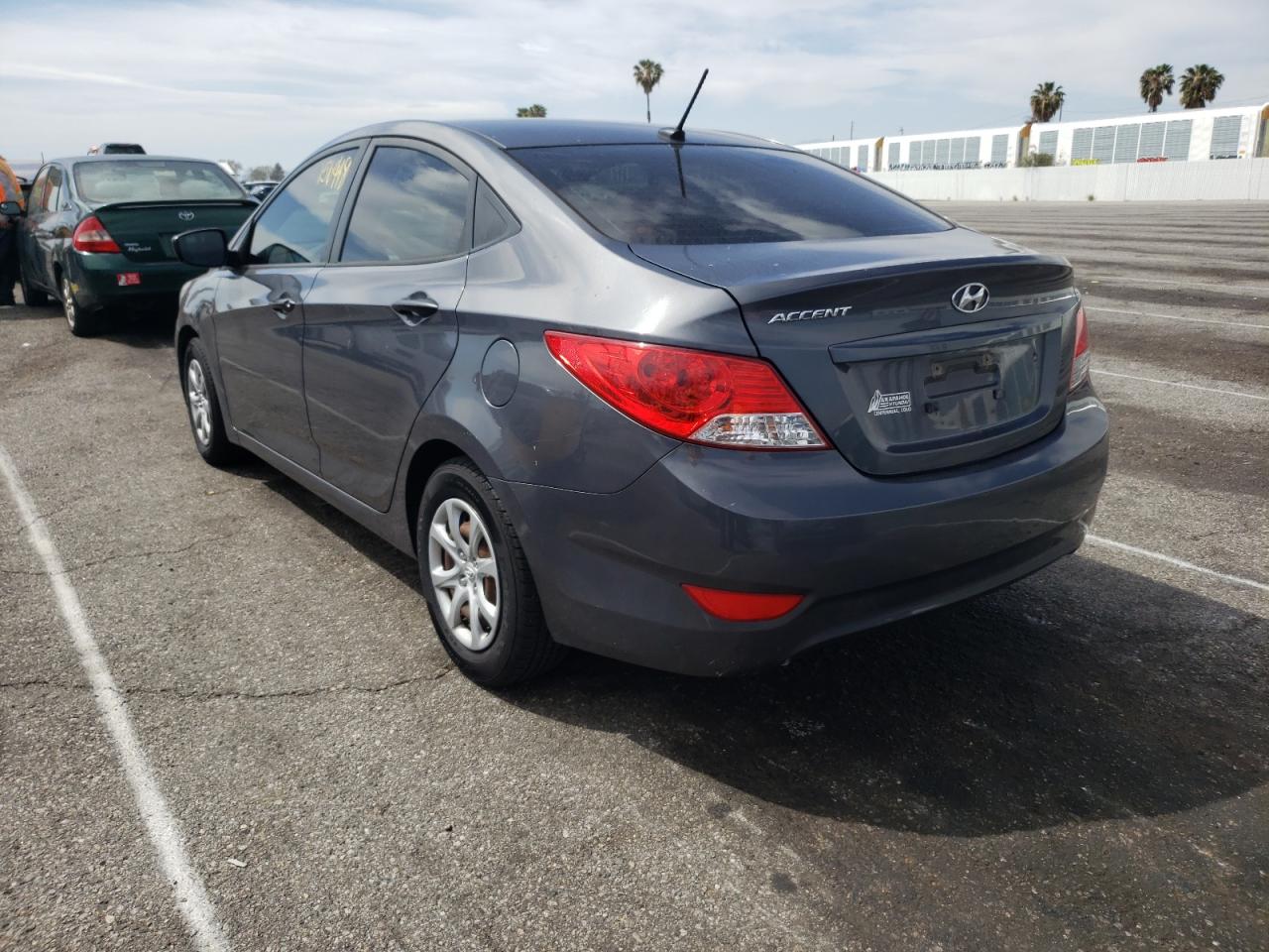 Photo 3 from auction – 2012 HYUNDAI ACCENT GLS with VIN KMHCT4AE0CU043204