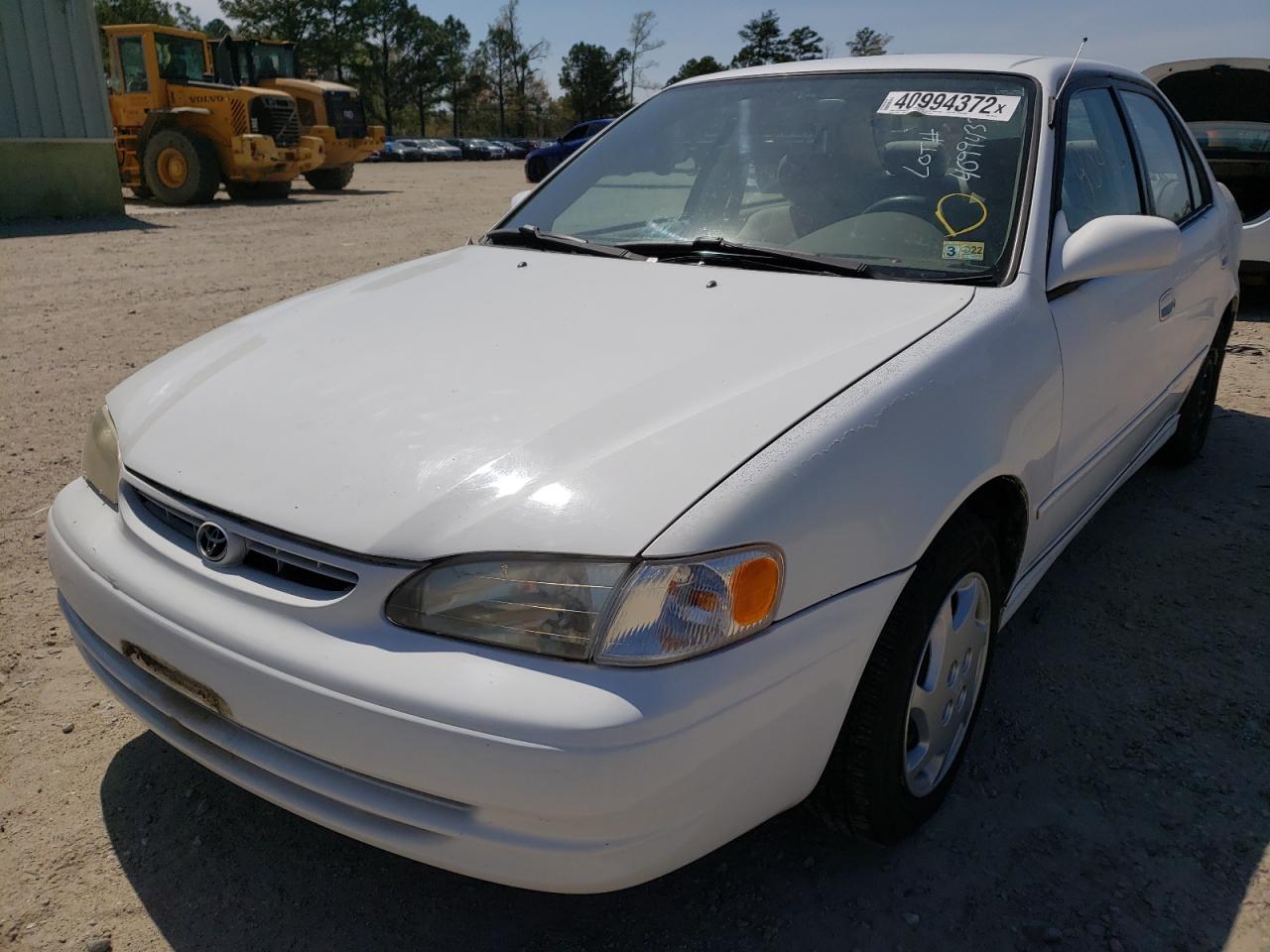 Photo 2 from auction – 1998 TOYOTA COROLLA VE with VIN 2T1BR18E4WC033716