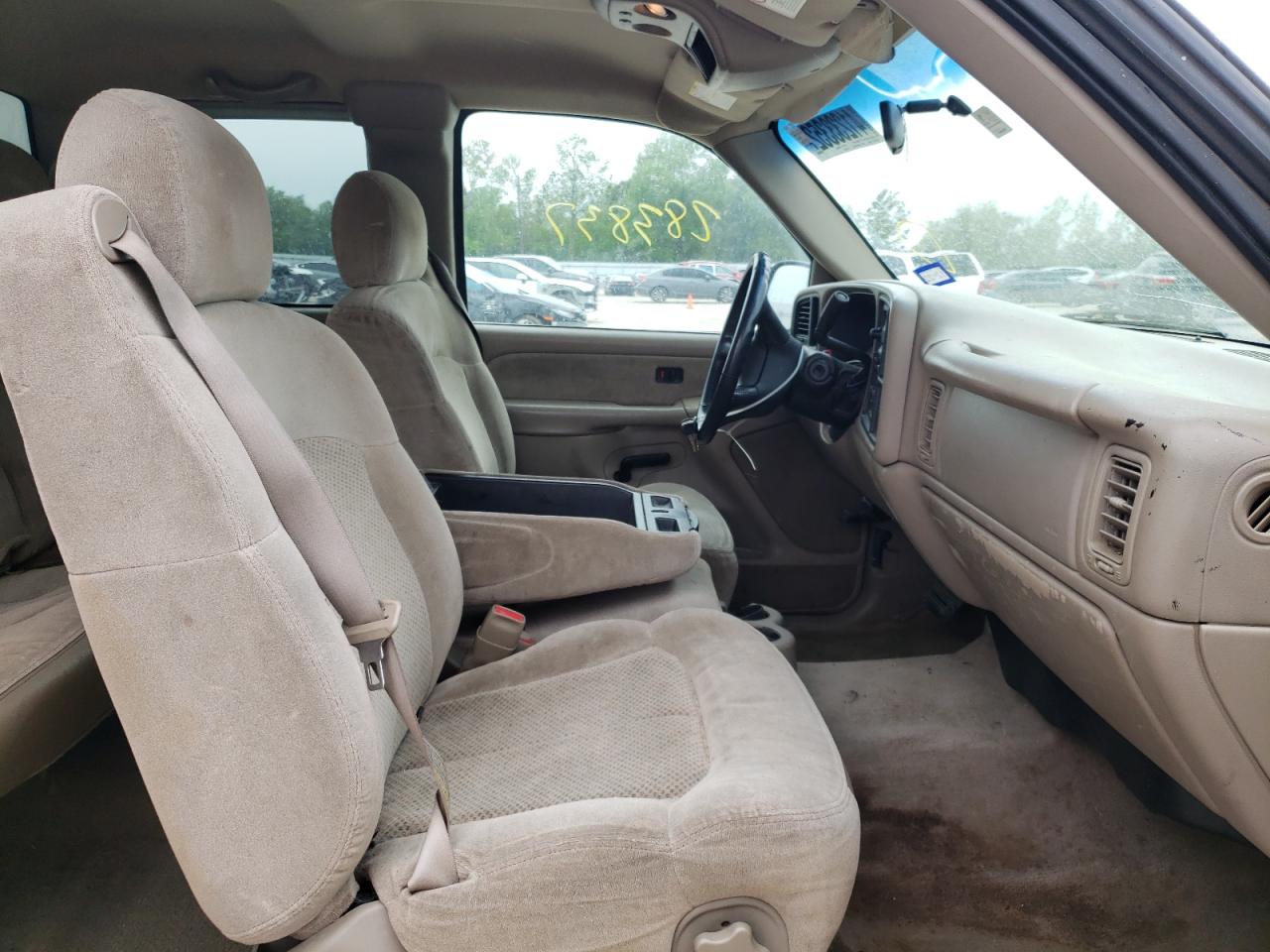 Photo 5 from auction – 2002 CHEVROLET SILVERADO with VIN 2GCEC19V121138154