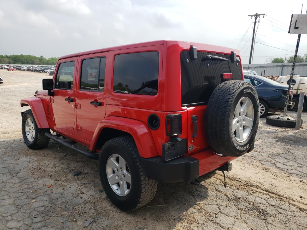 Photo 3 from auction – 2015 JEEP WRANGLER U with VIN 1C4BJWDG4FL749892