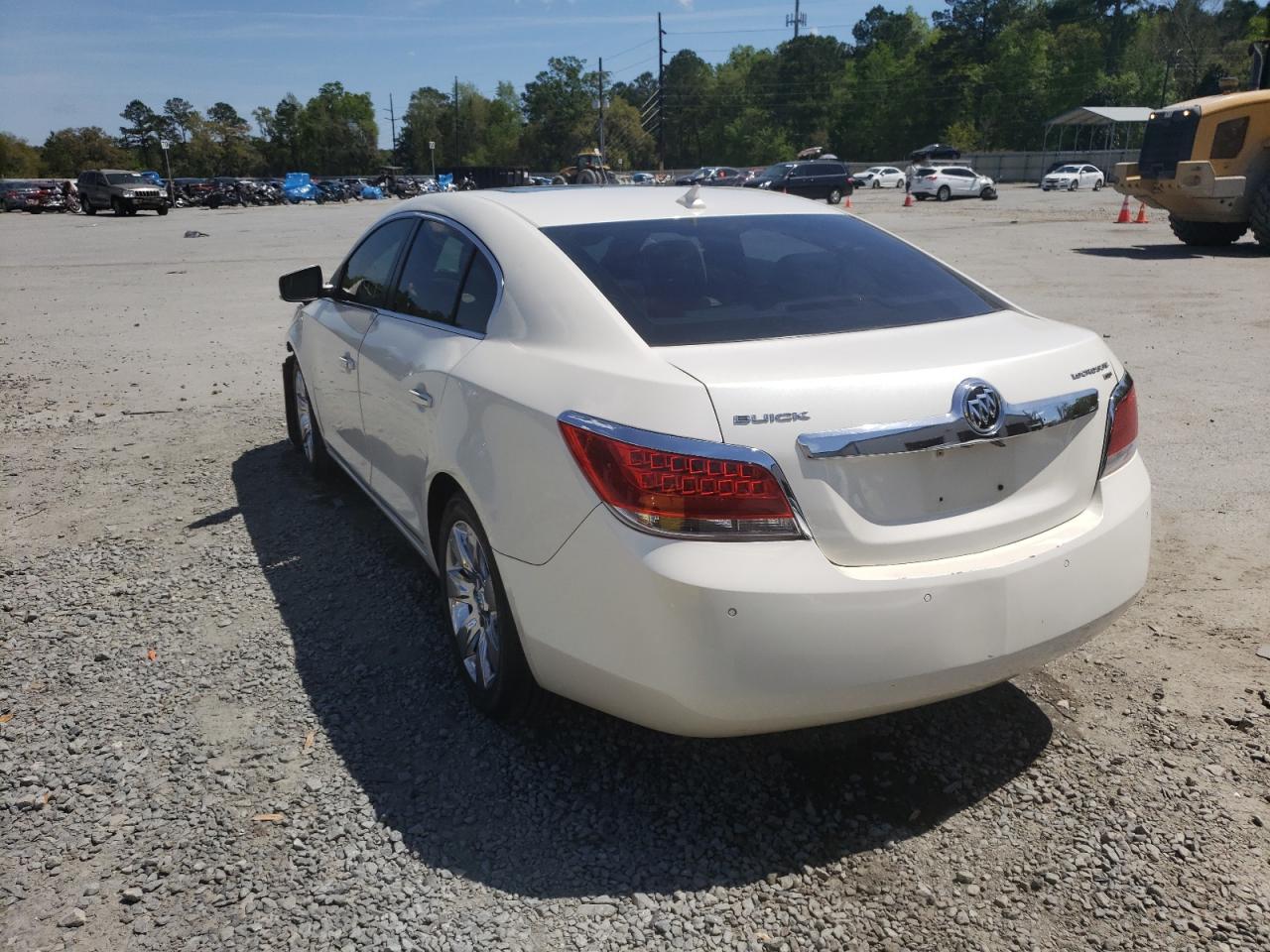 Photo 3 from auction – 2011 BUICK LACROSSE C with VIN 1G4GC5EDXBF110354