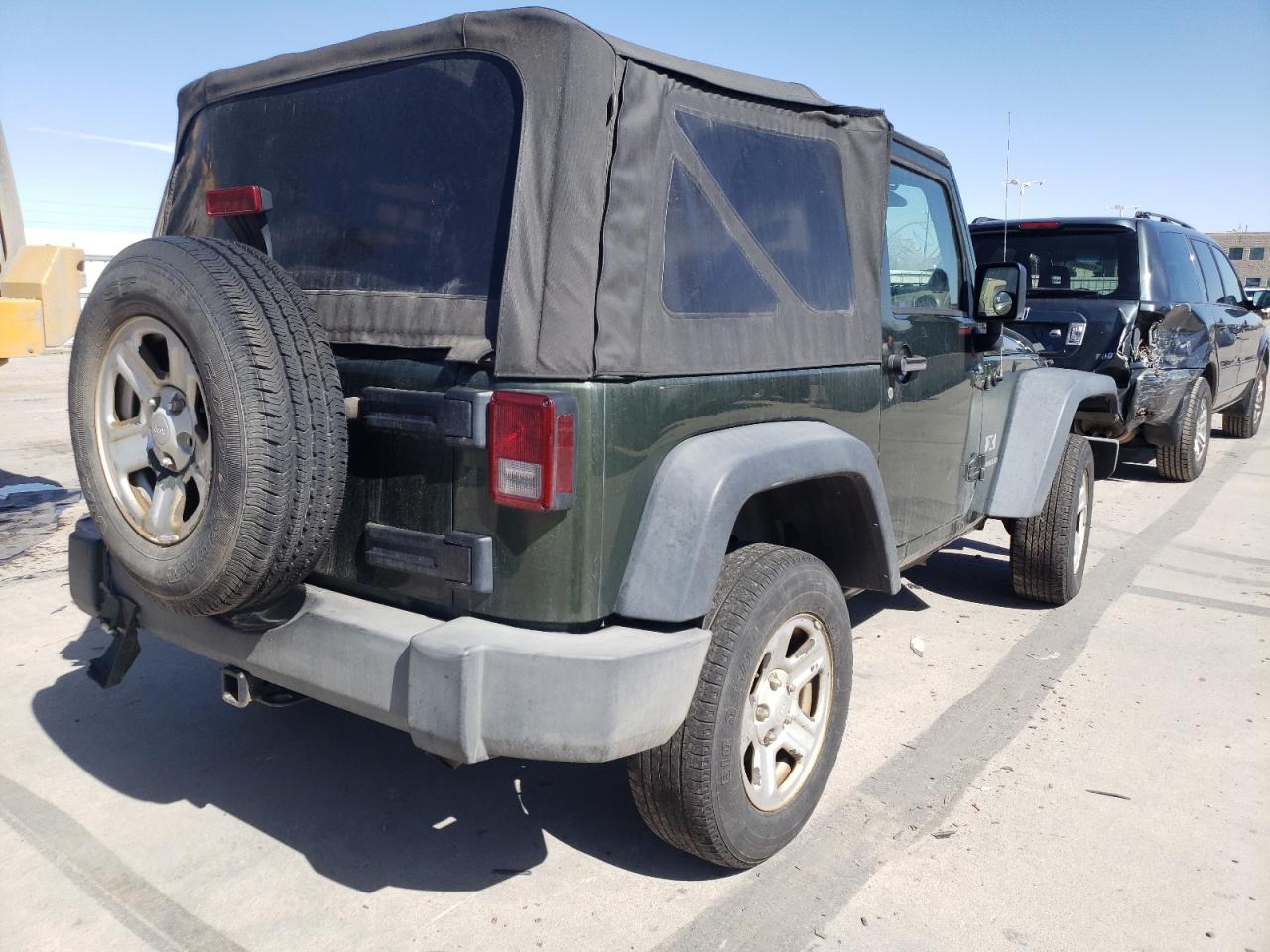 Photo 4 from auction – 2007 JEEP WRANGLER X with VIN 1J4FA24197L139004