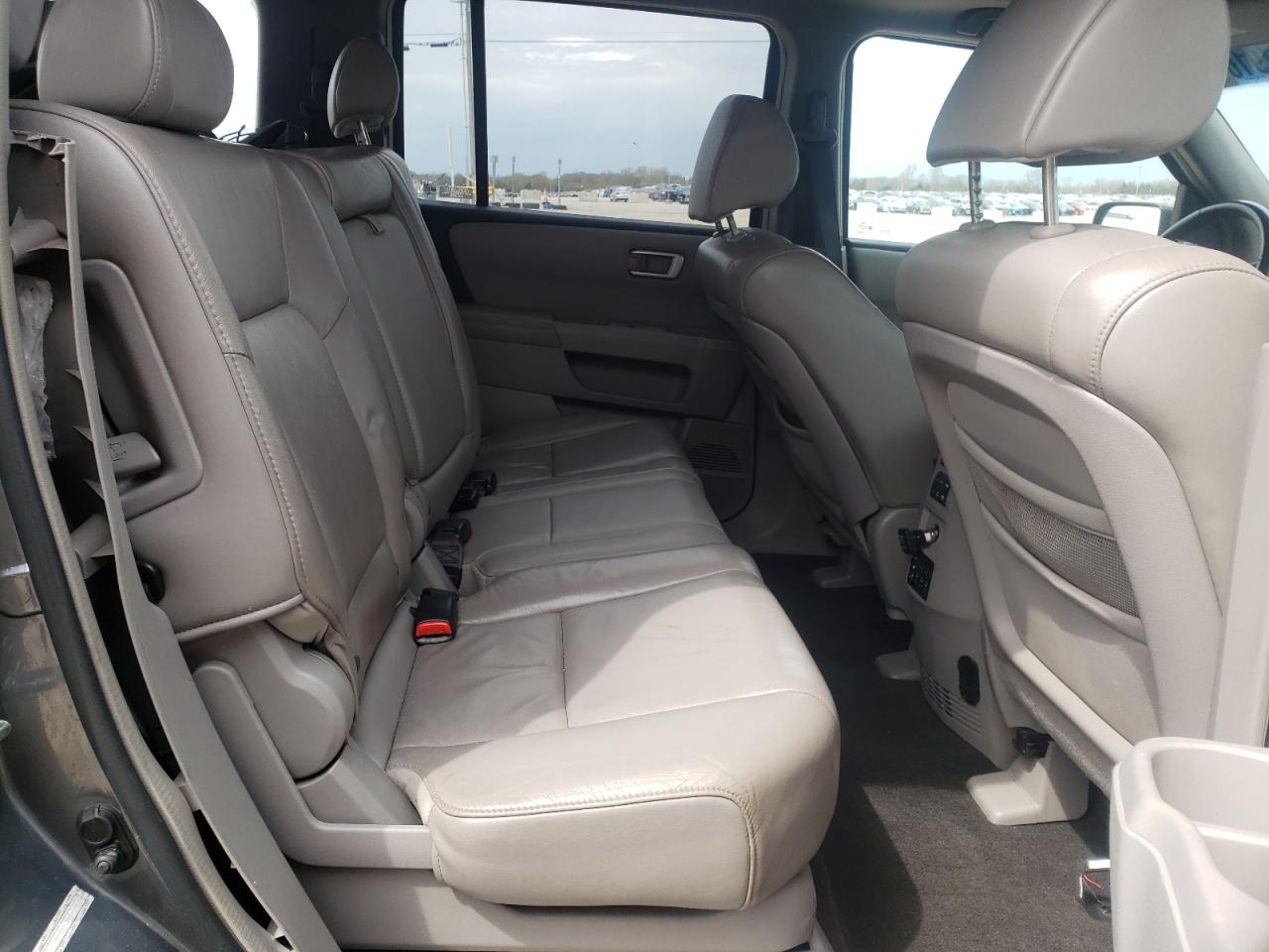 Photo 6 from auction – 2009 HONDA PILOT EXL with VIN 5FNYF48679B047493