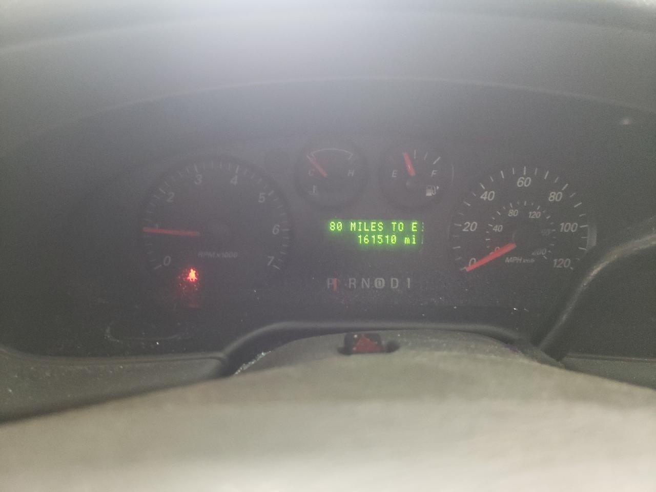Photo 8 from auction – 2005 FORD TAURUS SE with VIN 1FAFP53205A135583