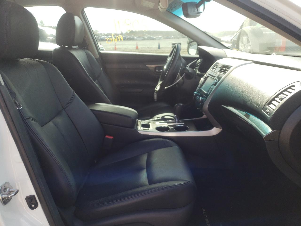 Photo 5 from auction – 2015 NISSAN ALTIMA 3.5 with VIN 1N4BL3AP4FC242221