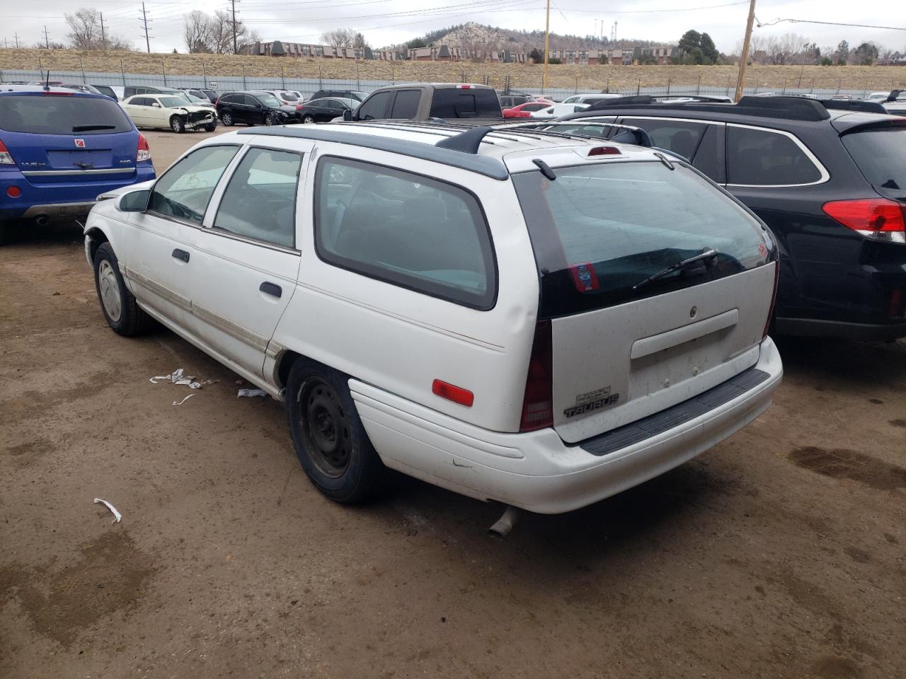 Photo 3 from auction – 1993 FORD TAURUS GL with VIN 1FACP5747PG300382