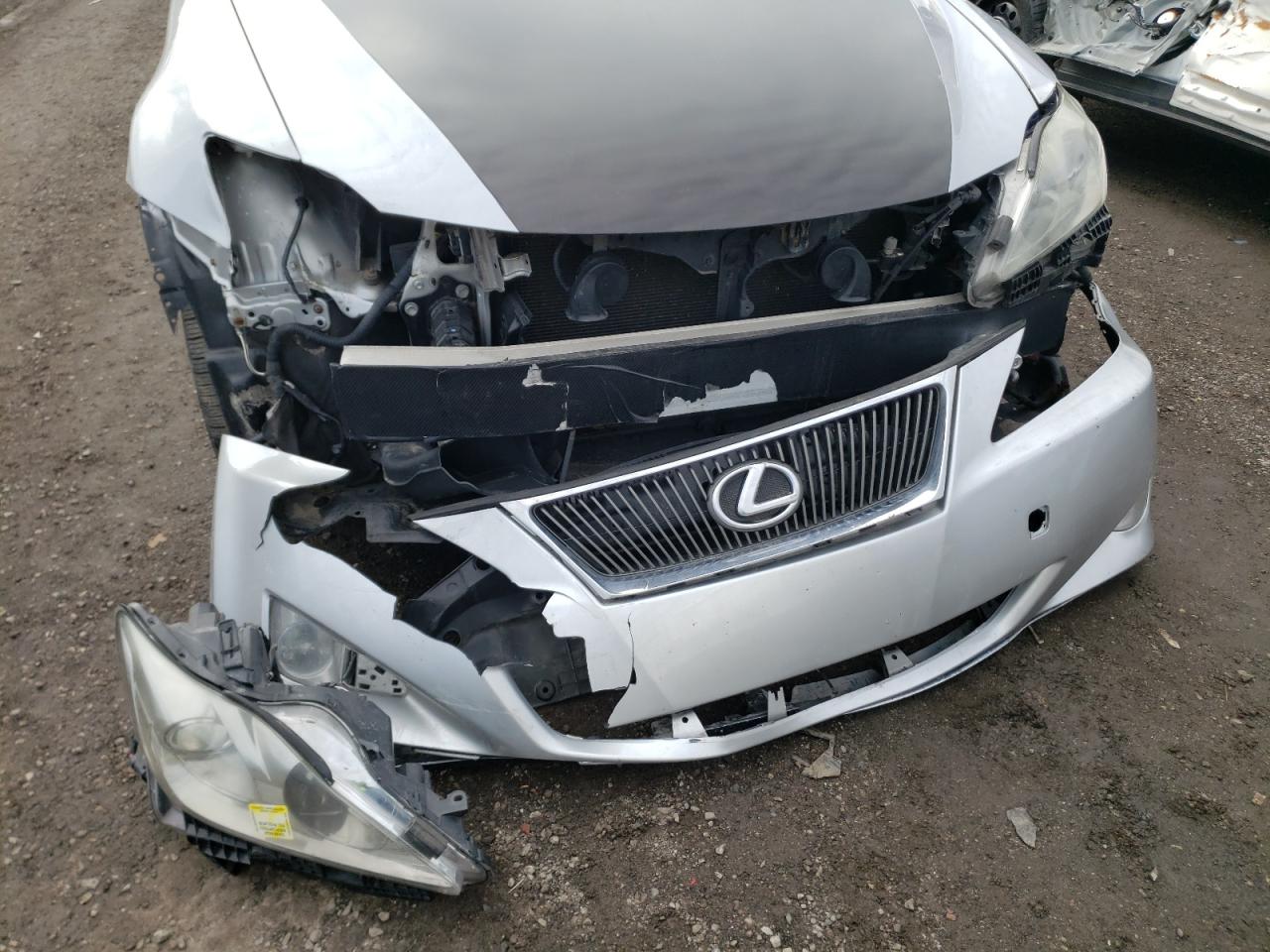 Photo 9 from auction – 2008 LEXUS IS 250 with VIN JTHCK262185016152