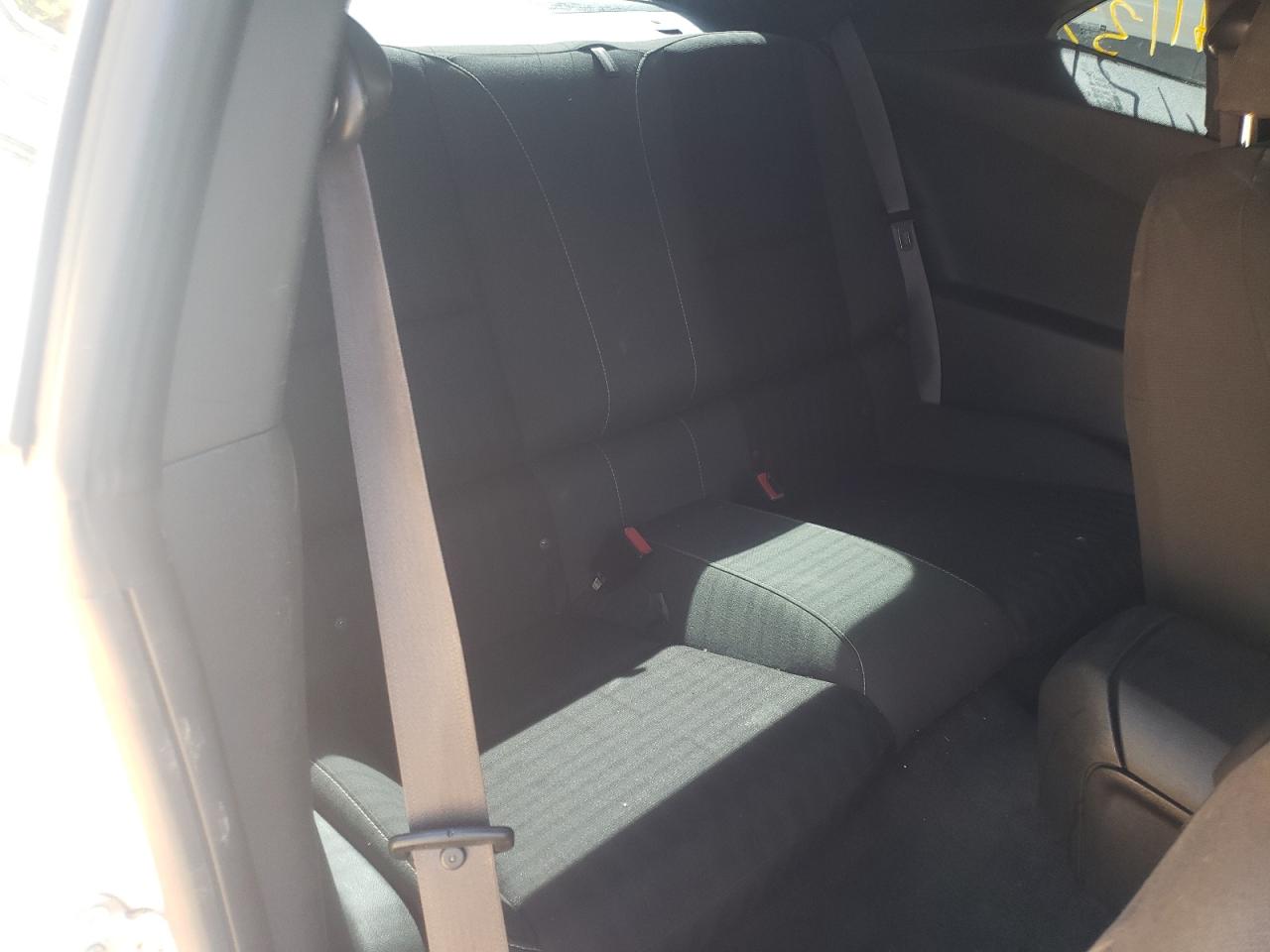 Photo 6 from auction – 2015 CHEVROLET CAMARO LS with VIN 2G1FB1E37F9176841