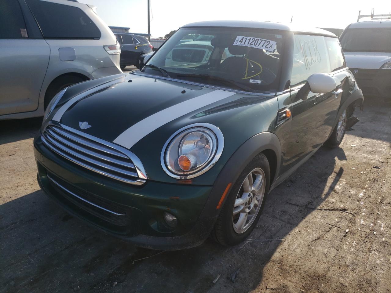 Photo 2 from auction – 2013 MINI COOPER with VIN WMWSU3C52DT678174