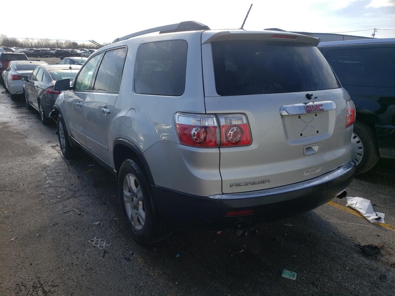 Photo 3 from auction – 2010 GMC ACADIA with VIN 1GKLRKED8AJ165546