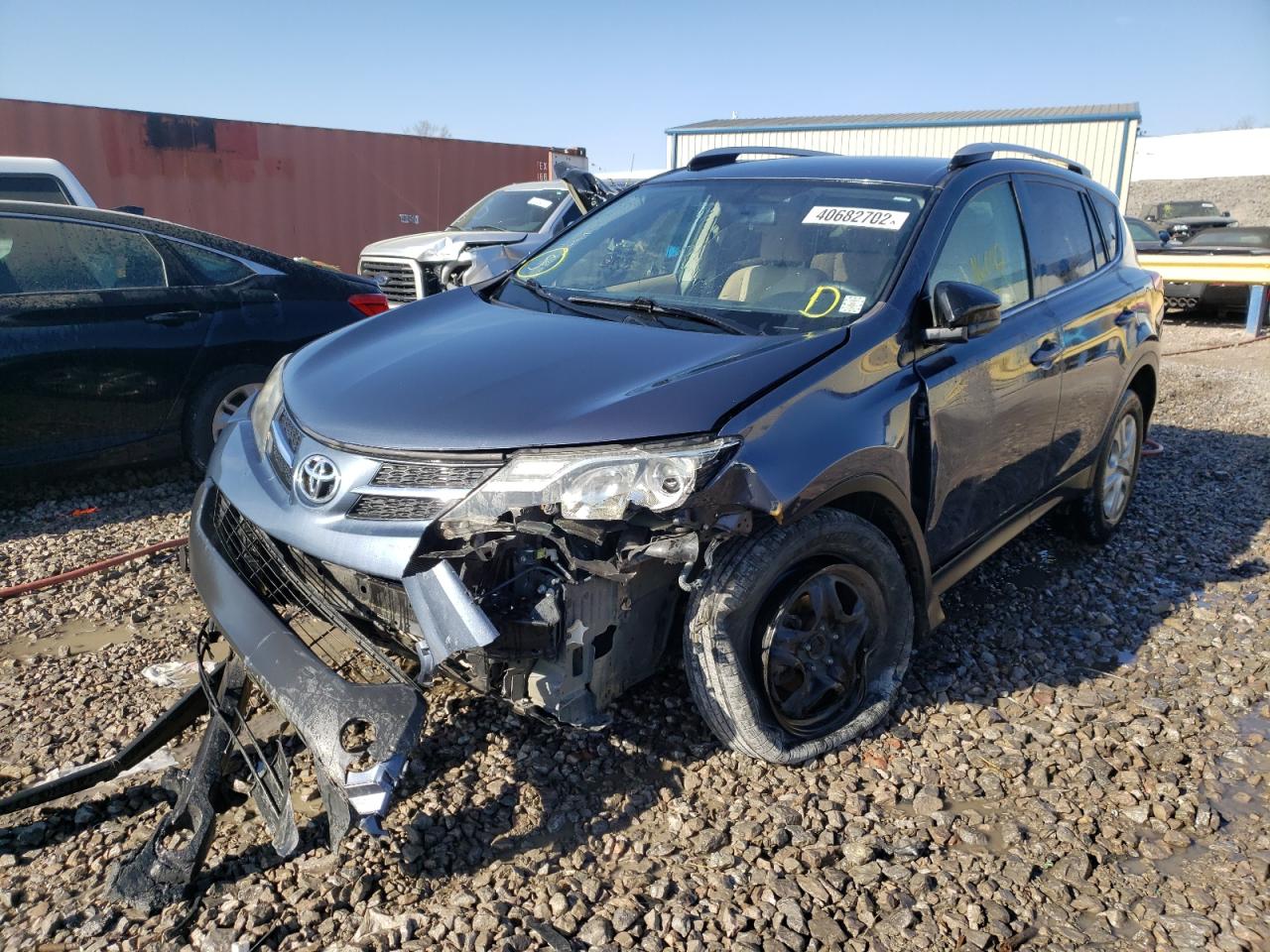 Photo 2 from auction – 2013 TOYOTA RAV4 LE with VIN JTMZFREV1DD014115