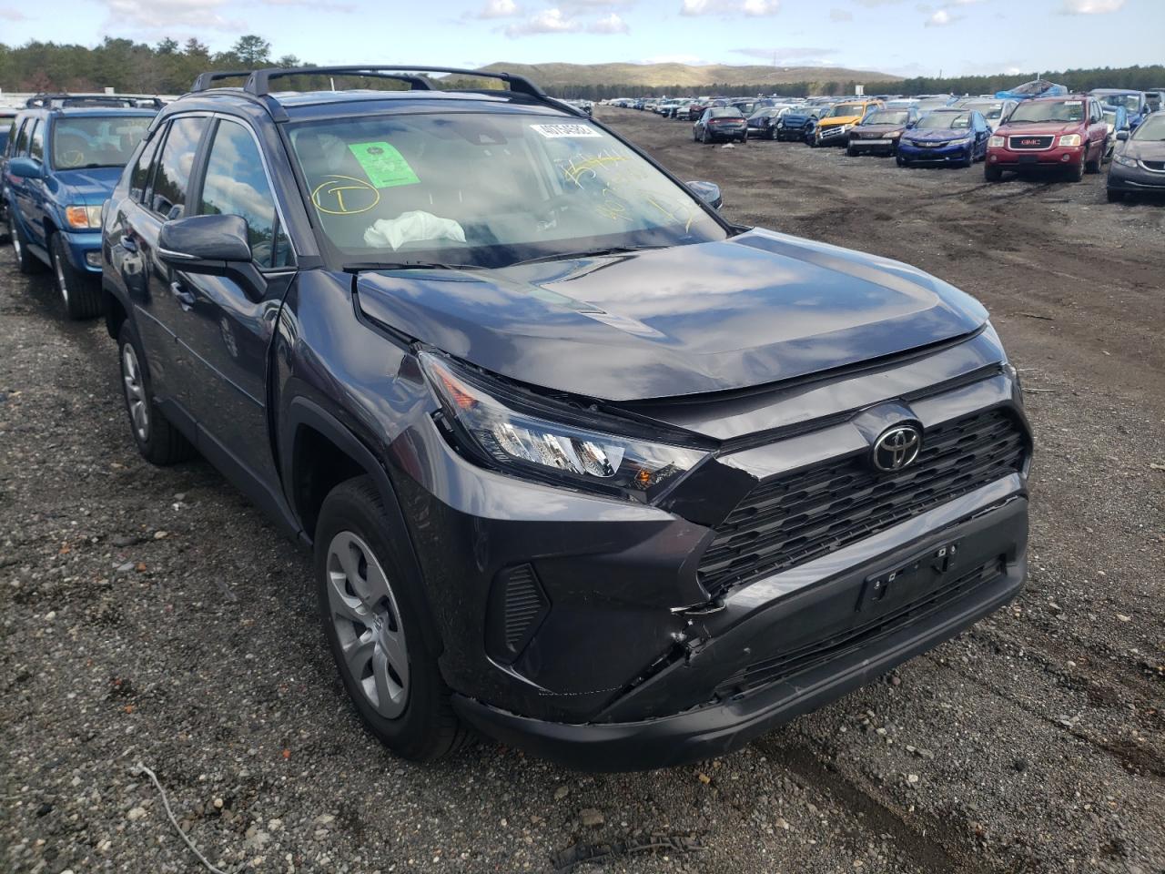 Photo 1 from auction – 2021 TOYOTA RAV4 LE with VIN 2T3G1RFV2MC245159